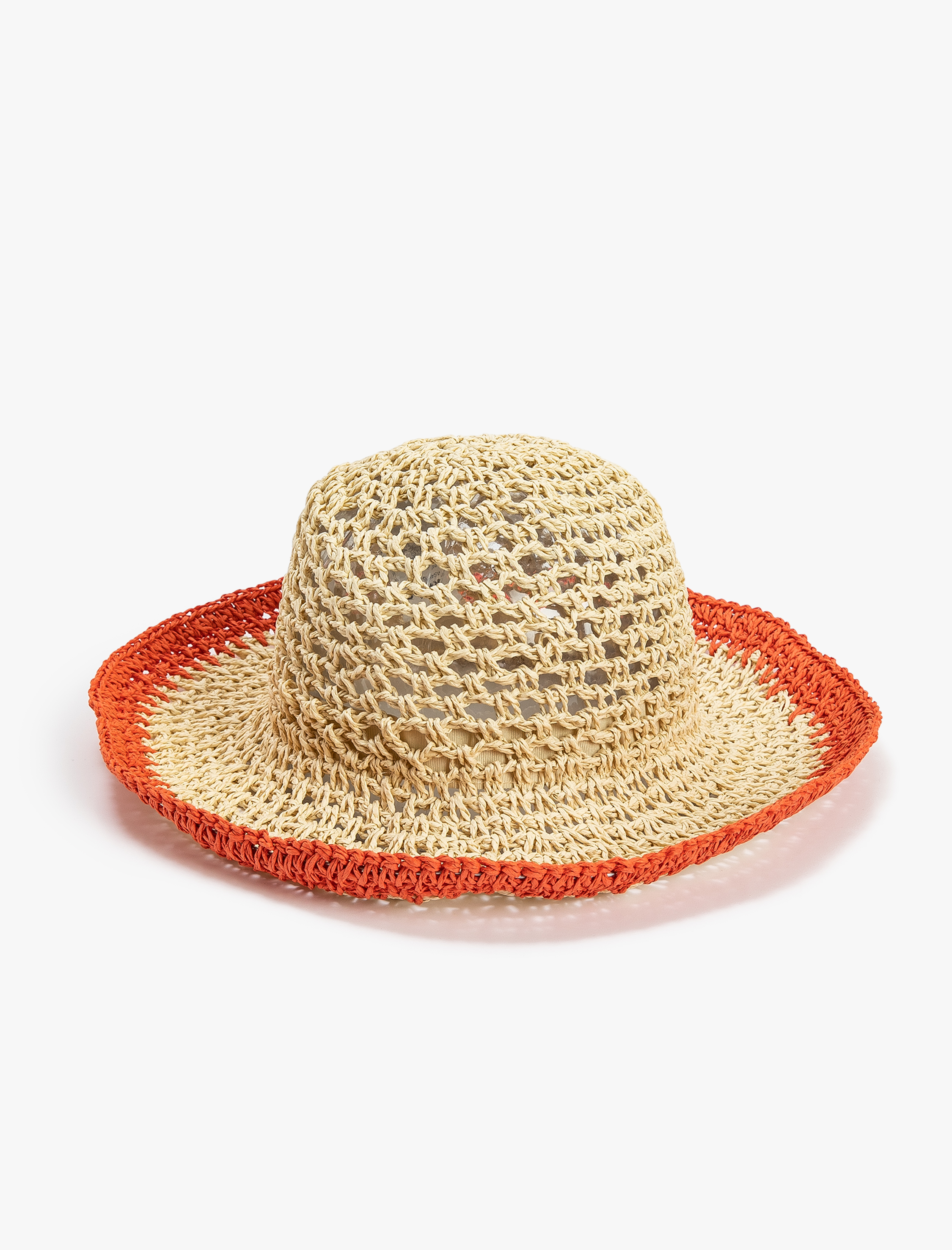  Kadın Hasır Şapka Tığ İşi Görünümlü