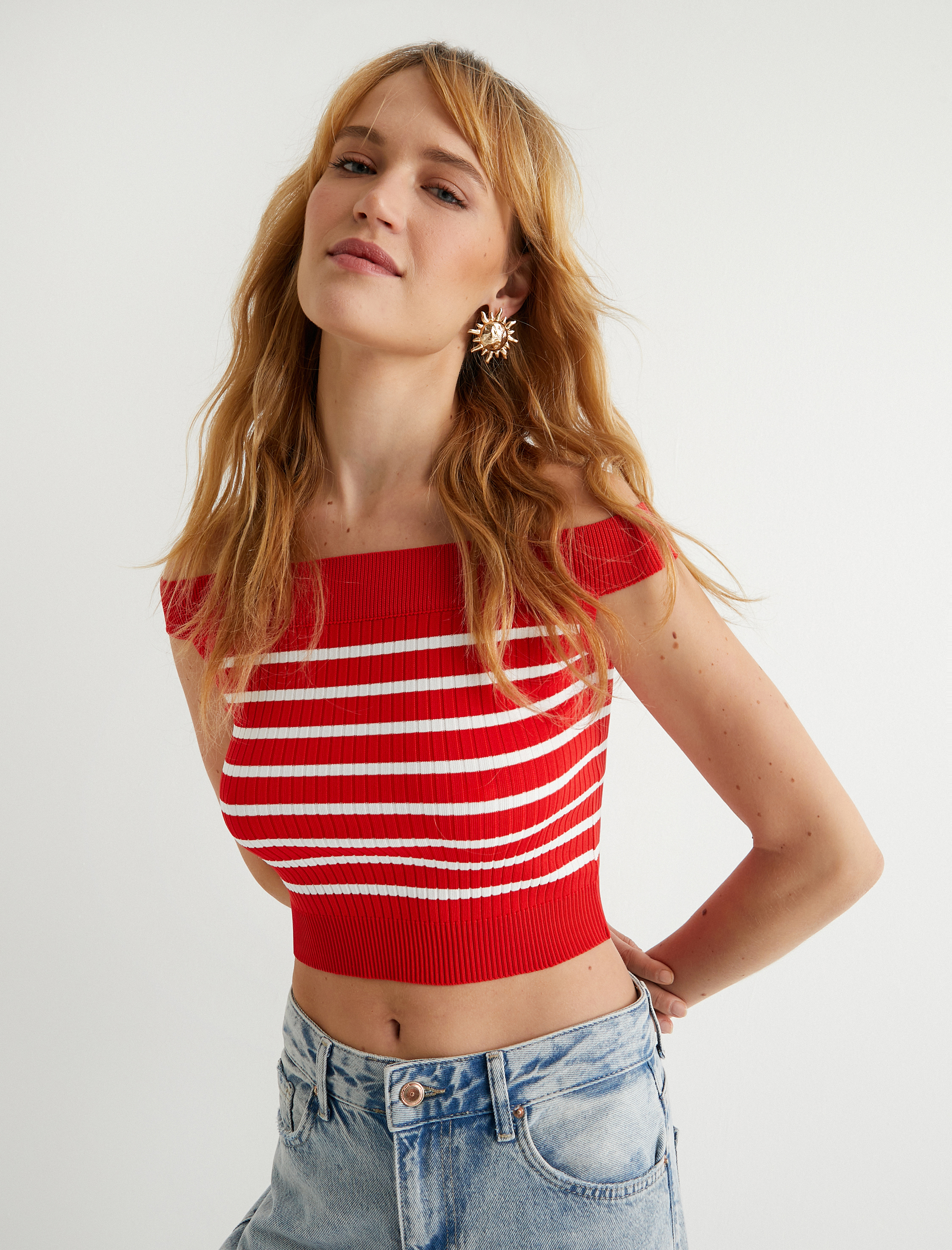   Koton X Sima Tarkan - Crop Omzu Açık Atlet