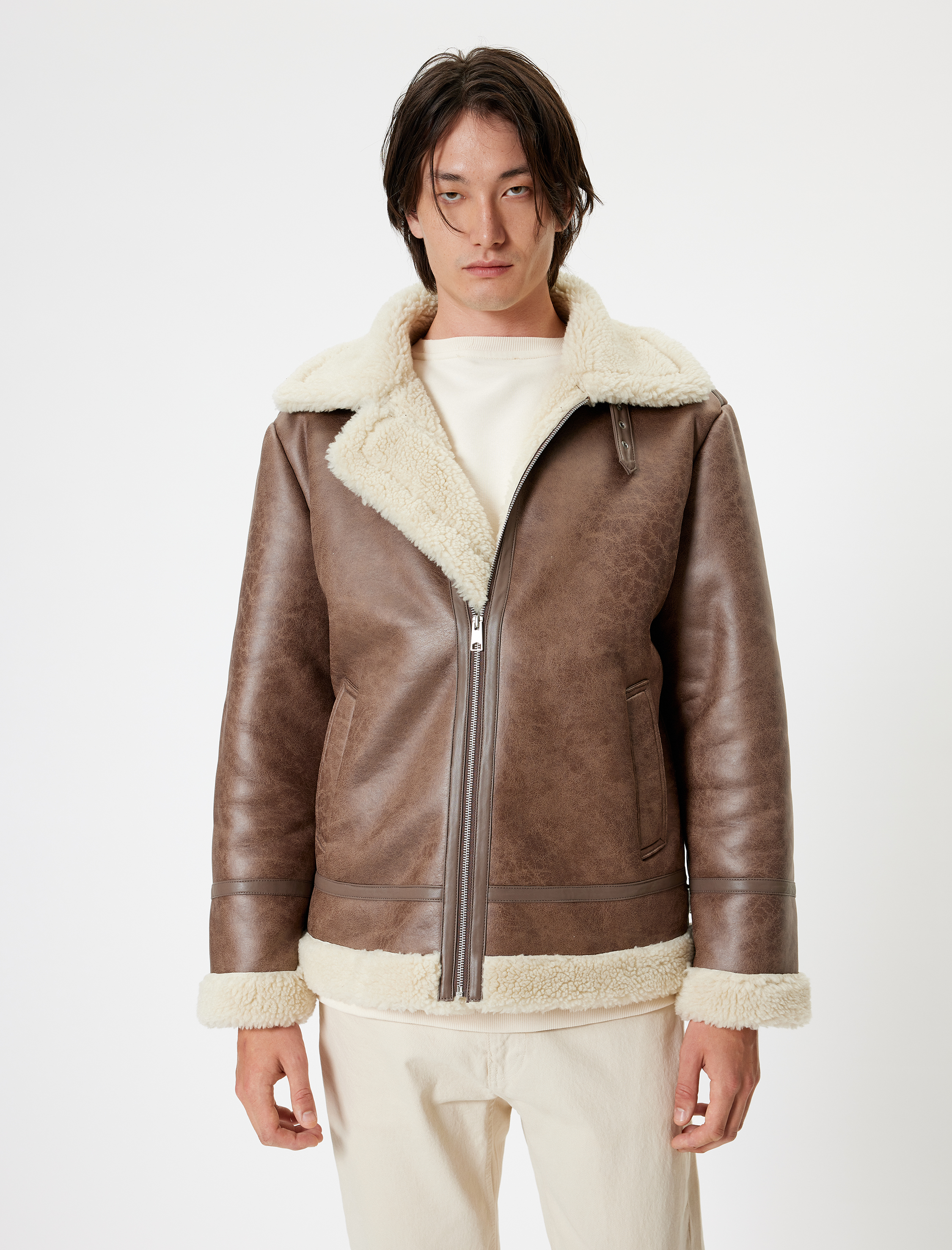   Peluş Yaka Detaylı Fermuarlı Suni Deri Ceket