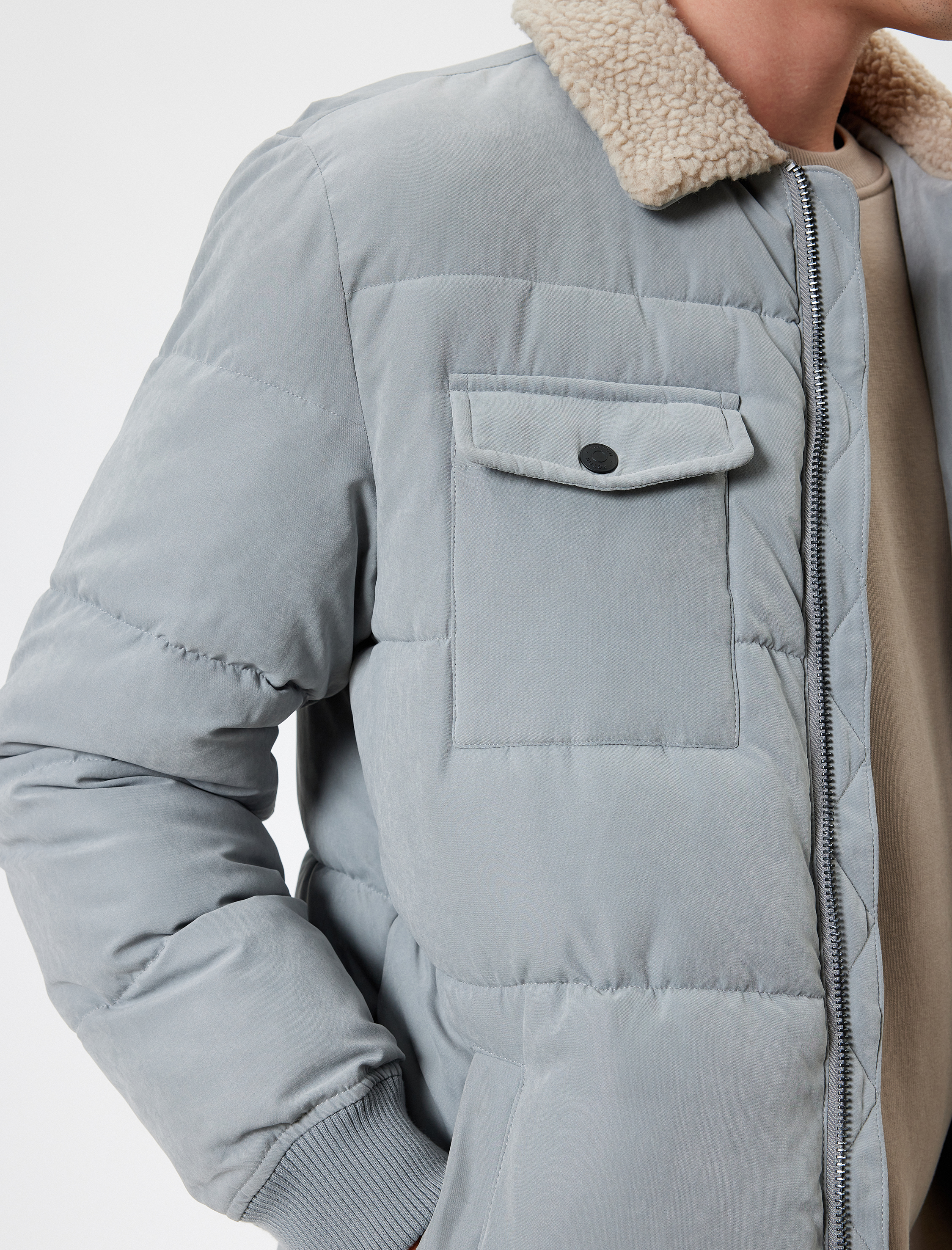   Slim Fit Şişme Mont Peluş Yaka Detaylı Fermuarlı