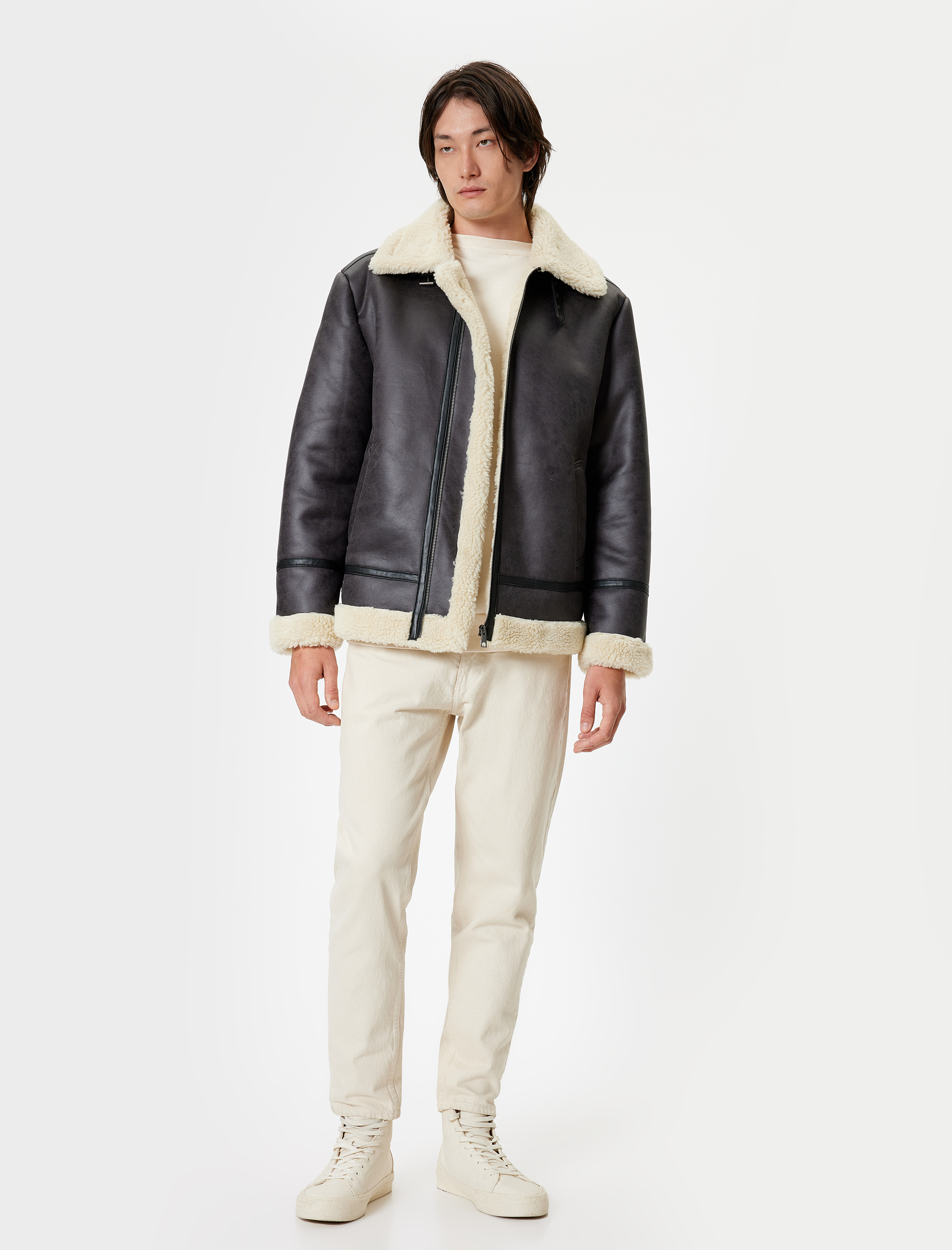   Peluş Yaka Detaylı Fermuarlı Suni Deri Ceket