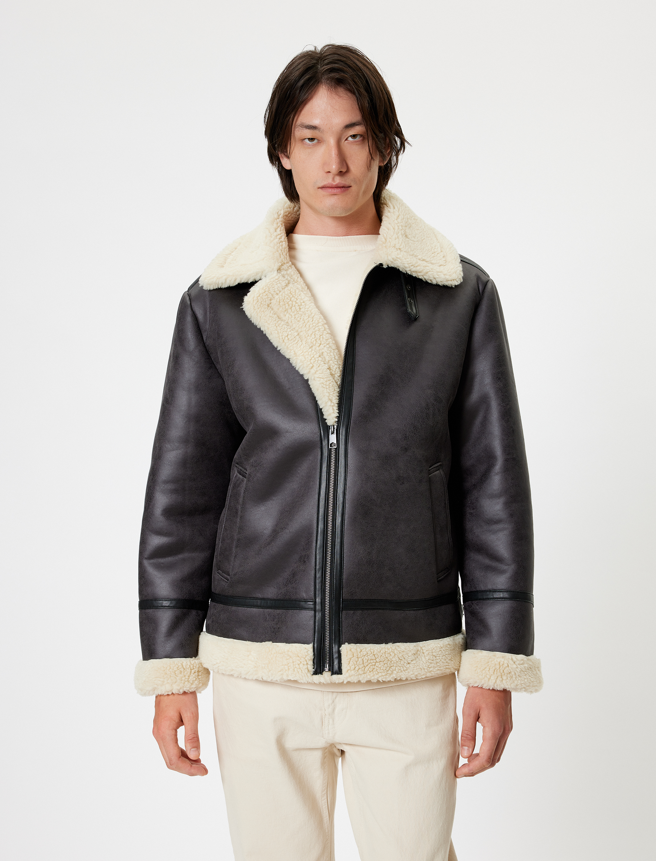   Peluş Yaka Detaylı Fermuarlı Suni Deri Ceket