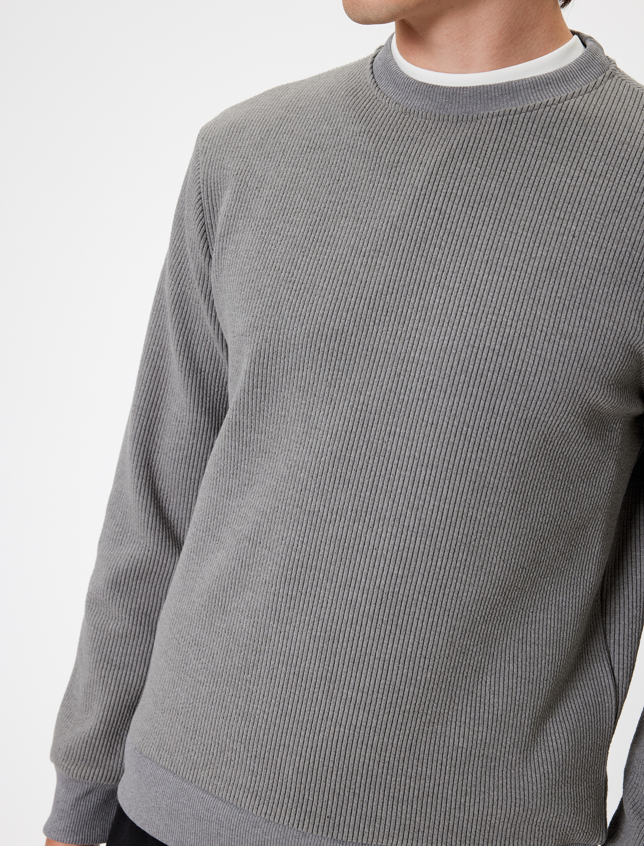   Bisiklet Yaka Dokulu Pamuk Karışımlı Uzun Kollu Basic Sweatshirt