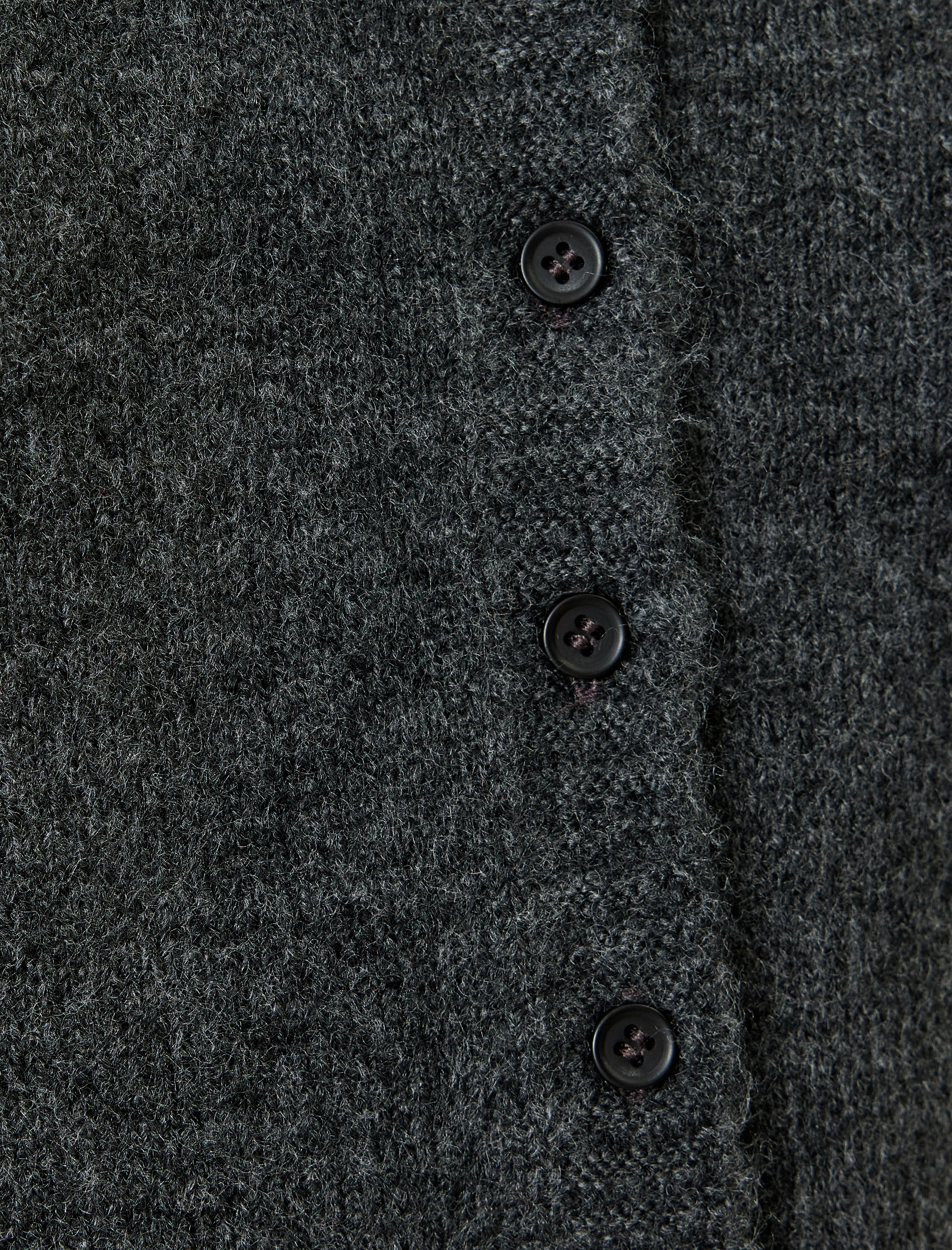   Triko Hırka Yuvarlak Yaka Düğmeli Uzun Kollu