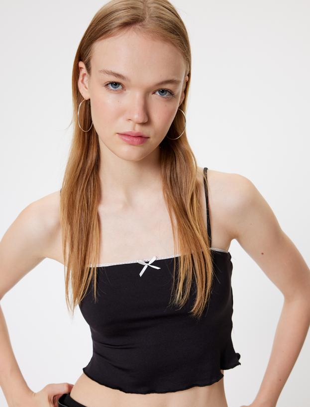 Crop Üst Fiyonk Detaylı İp Askılı Slim Fit_0