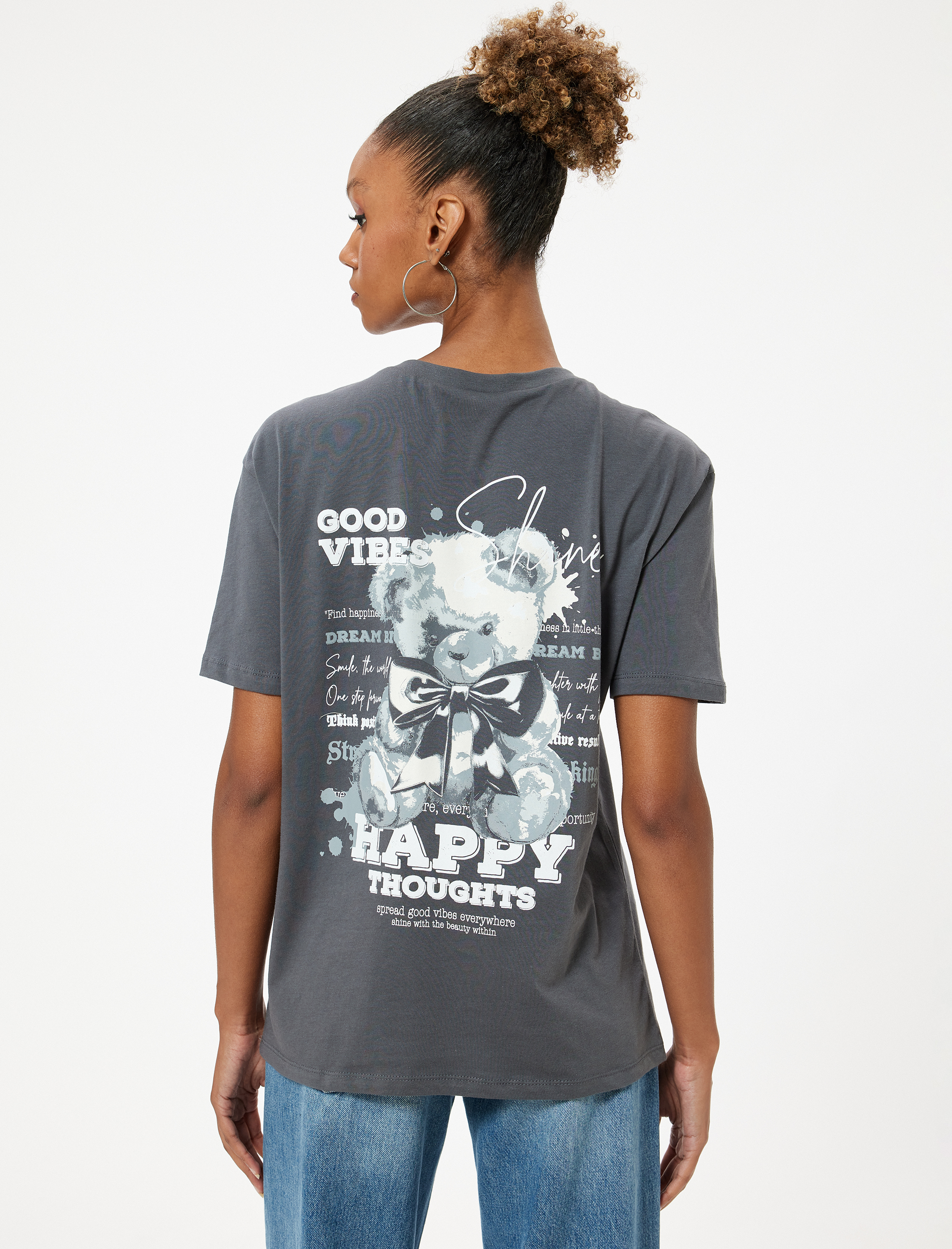   Oversize Arkası Ayıcık Baskılı Tişört Bisiklet Yaka Kısa Kollu Pamuklu