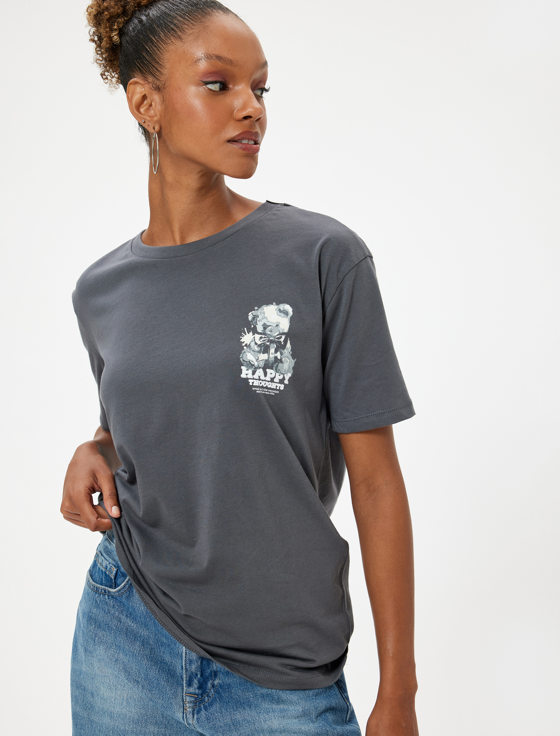   Oversize Arkası Ayıcık Baskılı Tişört Bisiklet Yaka Kısa Kollu Pamuklu