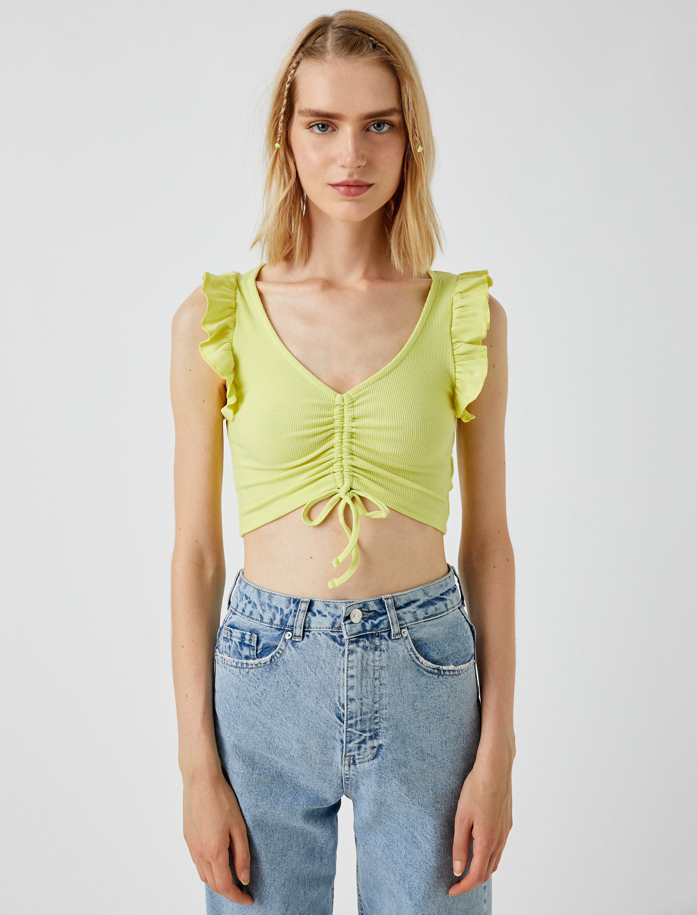   Fırfır Detaylı Büzgülü Tişört