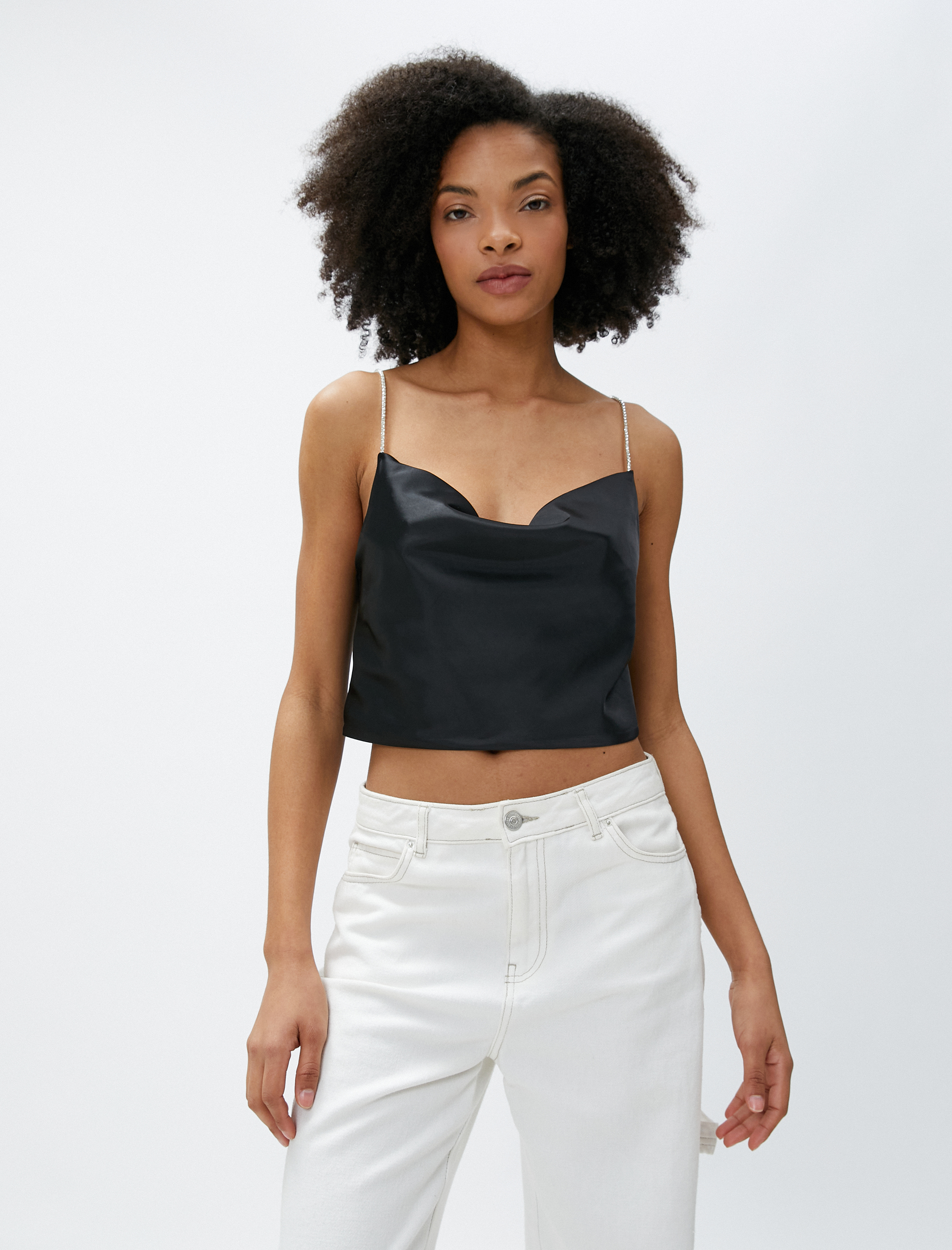   Saten Büstiyer Degaje Yaka İnce Taş Askılı