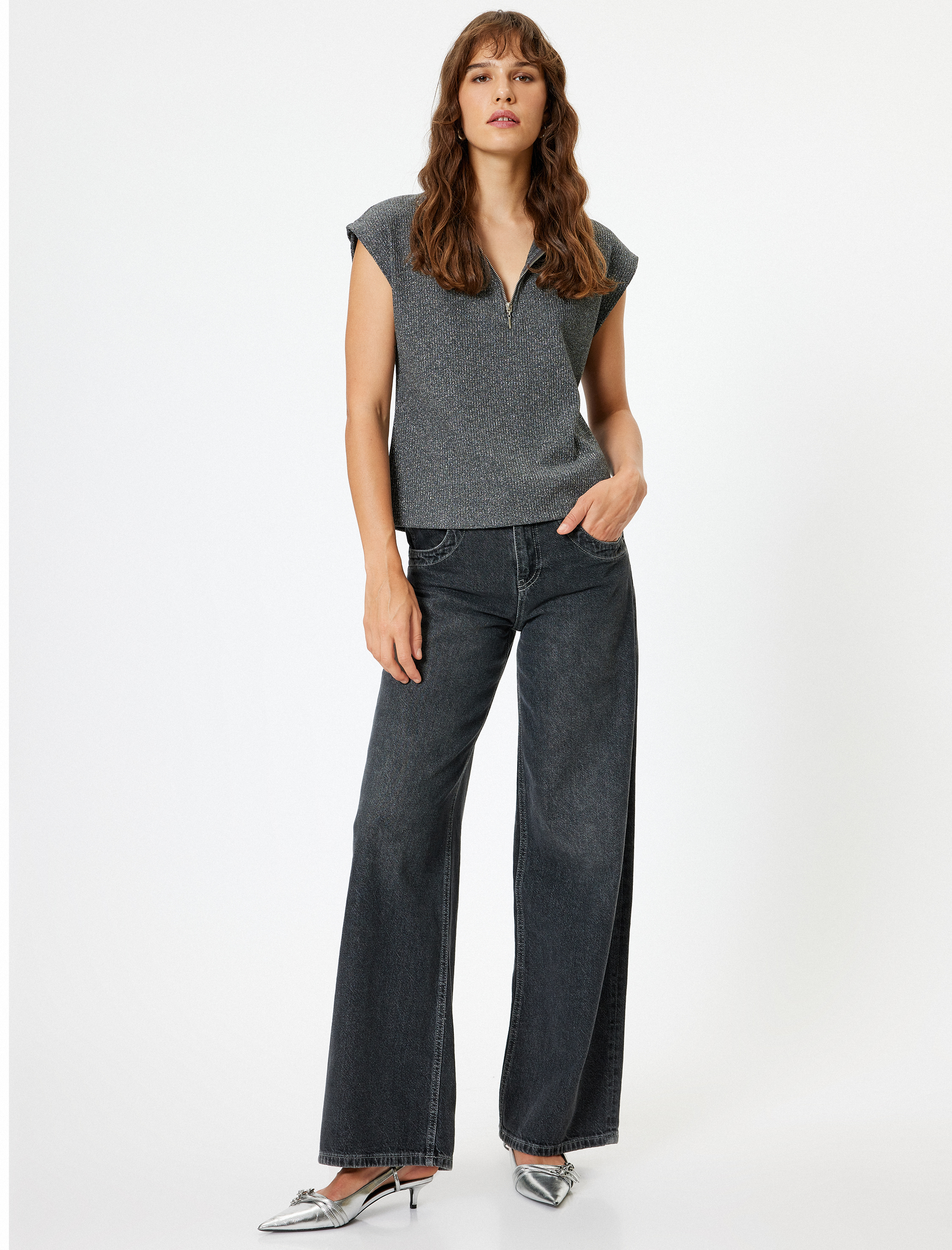 Yarım Fermuarlı Süveter Dik Yaka