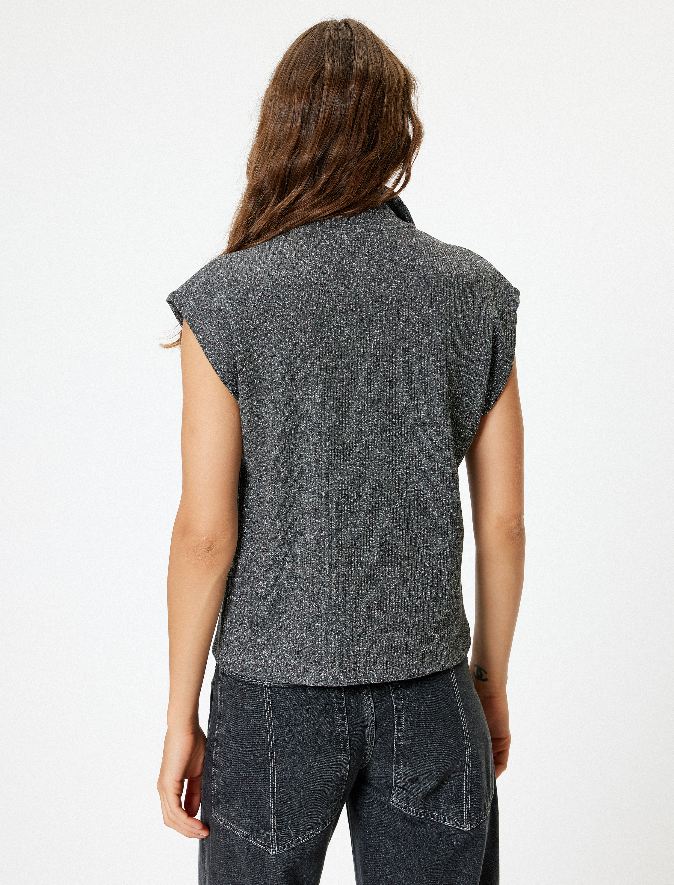 Yarım Fermuarlı Süveter Dik Yaka