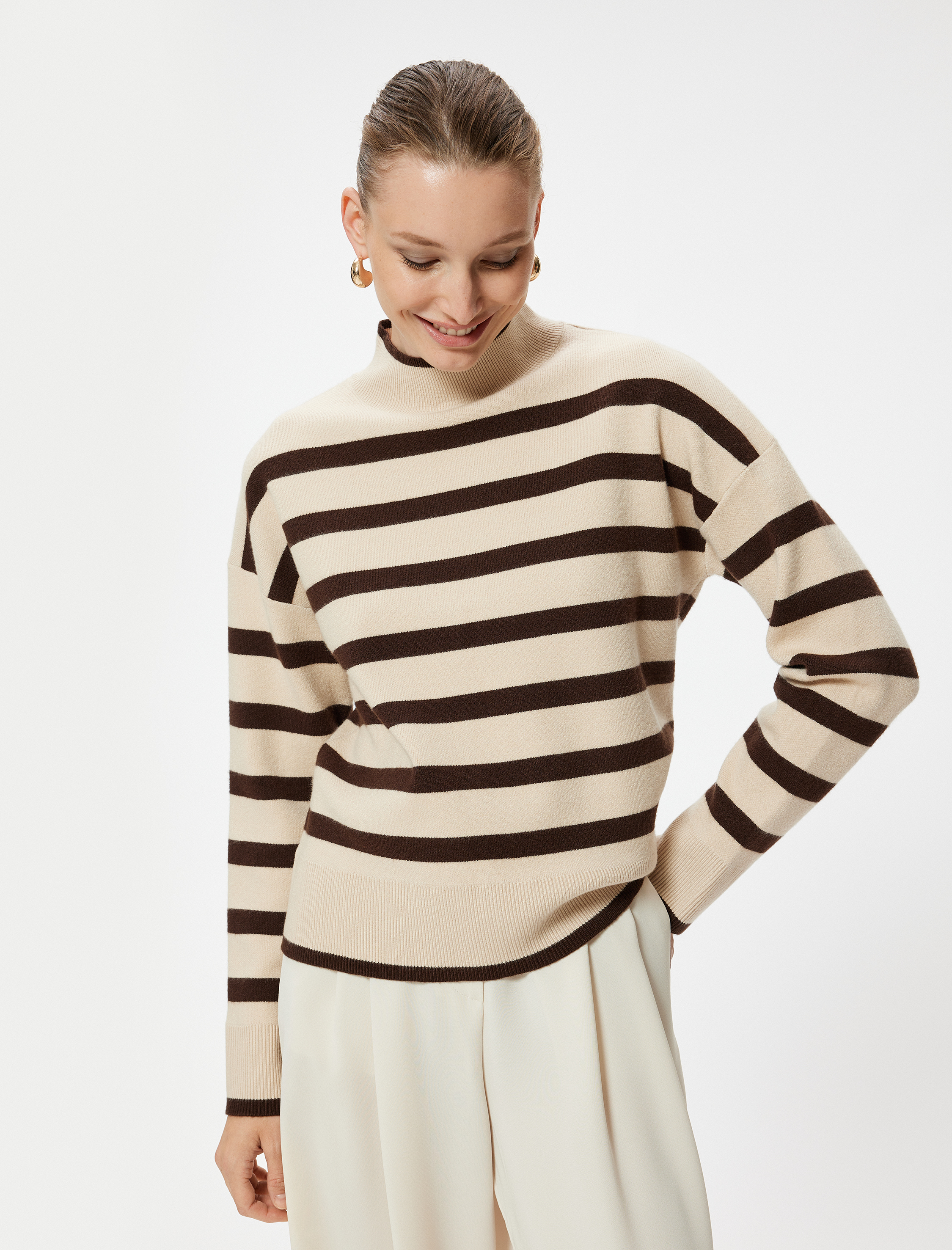 Boğazlı Triko Kazak Uzun Kollu