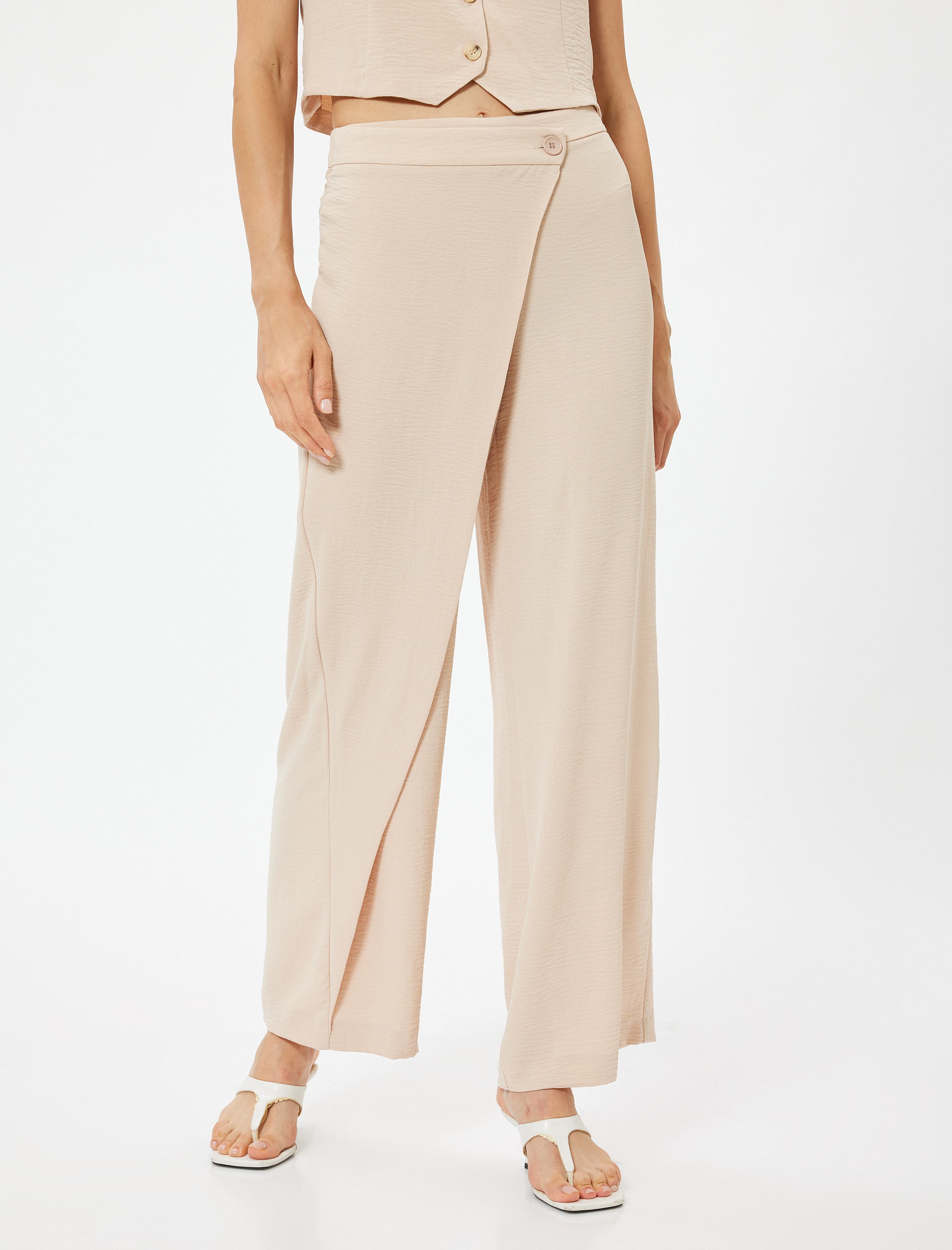   Kruvaze Detaylı Bol Paça Pantolon Aerobin Kumaş