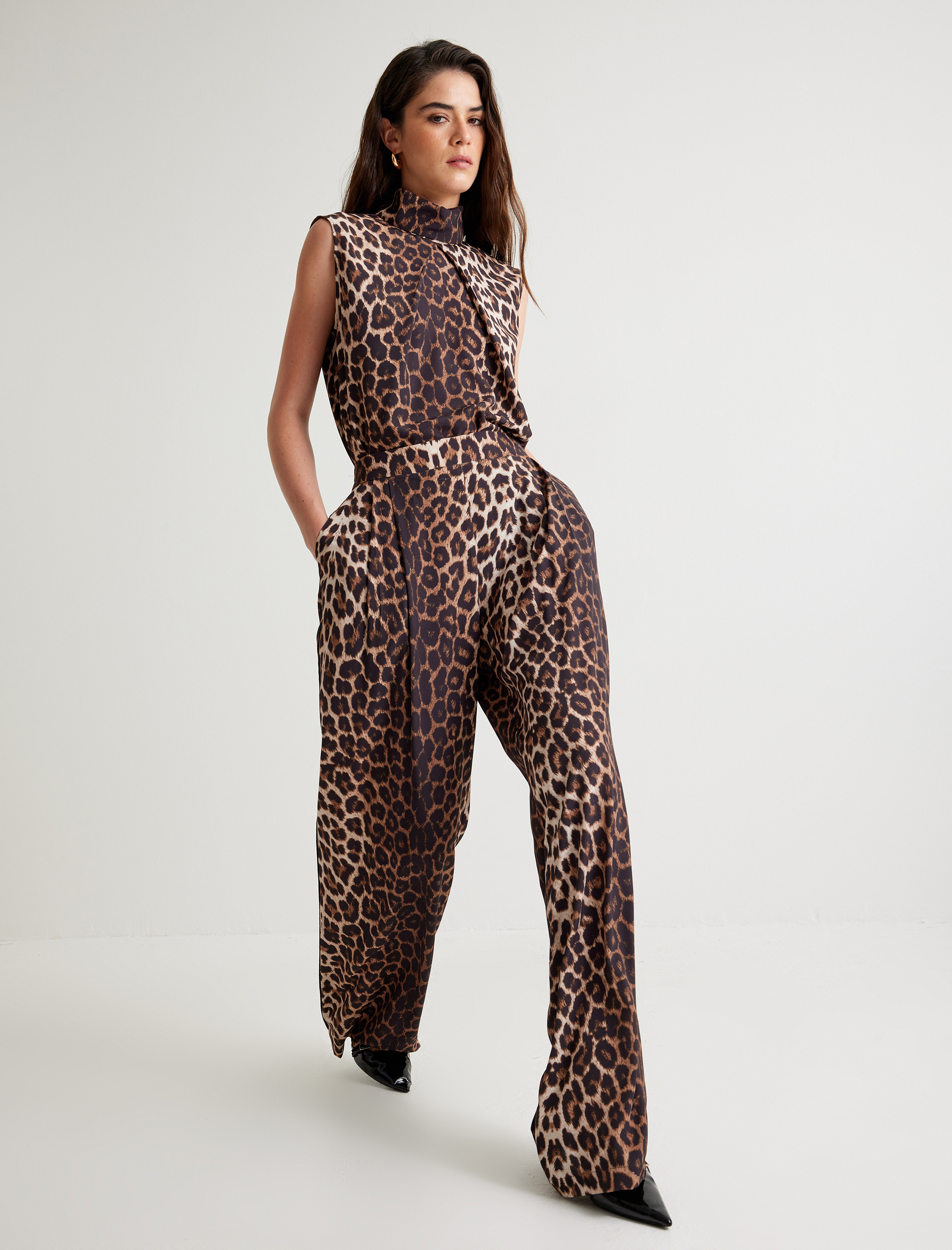   Leopar Desenli Bluz Kolsuz Dik Yaka Pile Detaylı