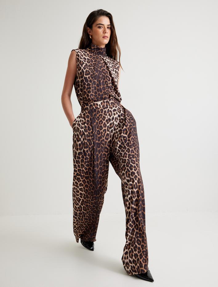  Leopar Desenli Bluz Kolsuz Dik Yaka Pile Detaylı