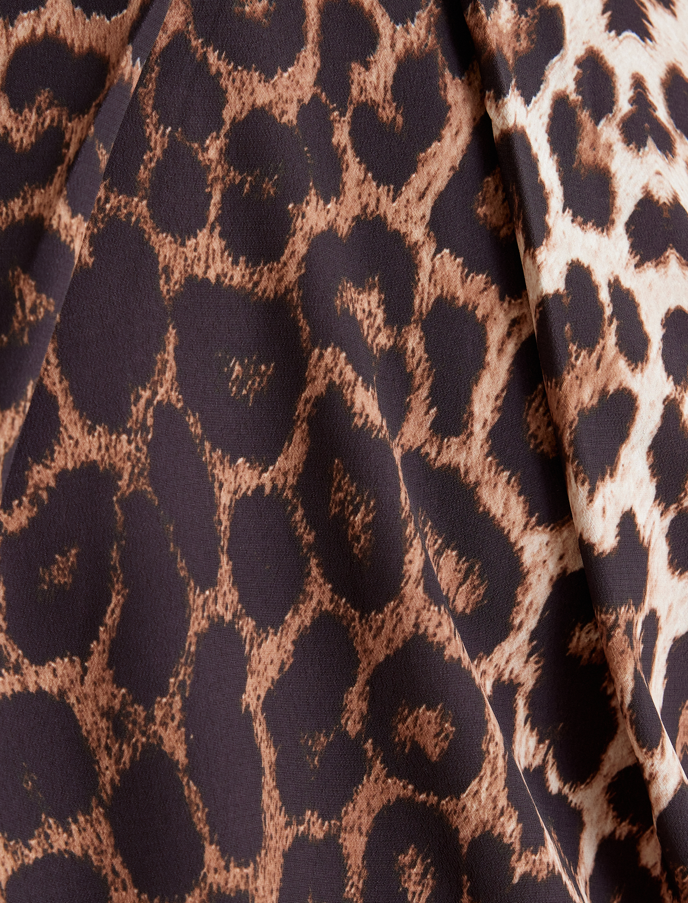   Leopar Desenli Bluz Kolsuz Dik Yaka Pile Detaylı