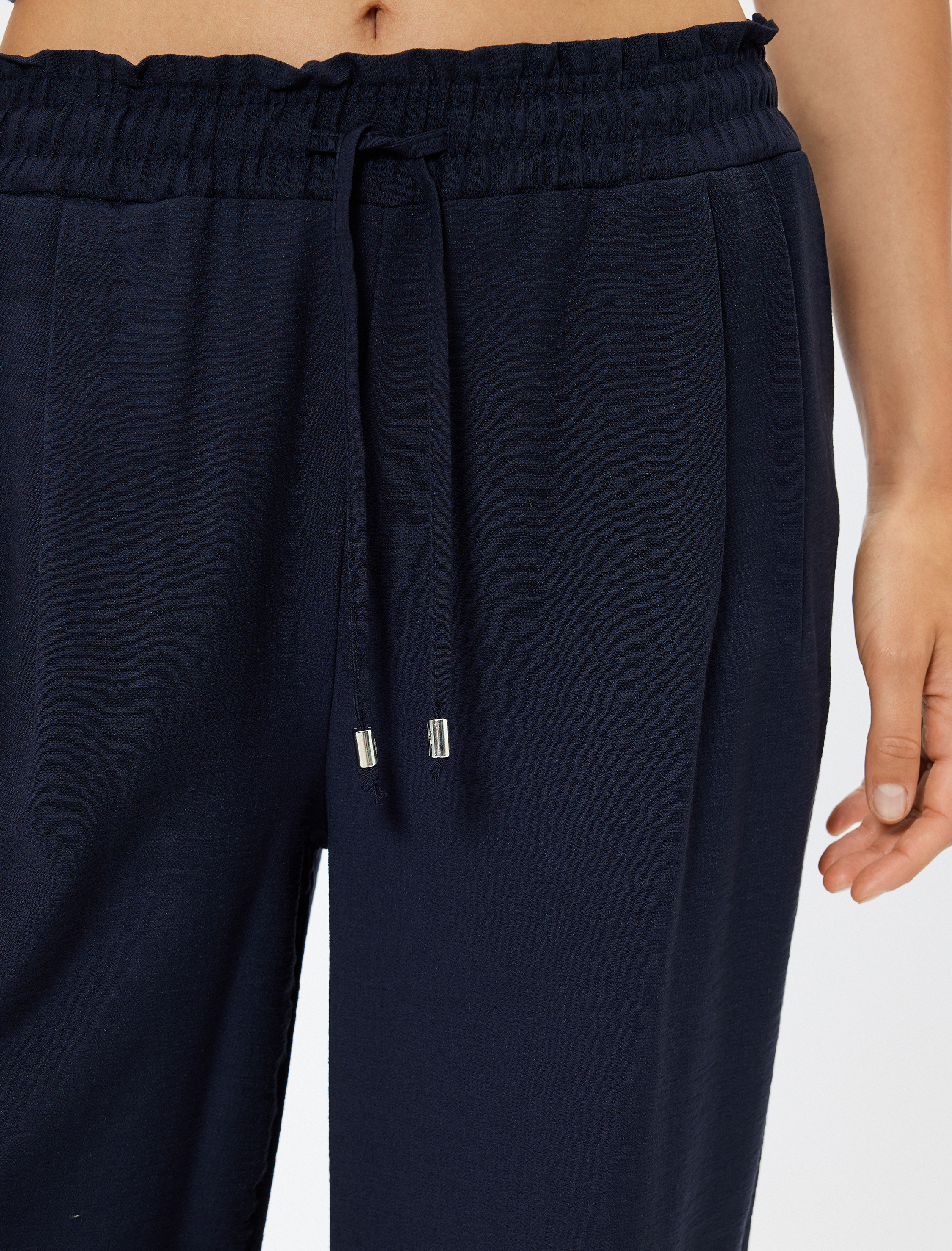   Viskon Bol Paça Pantolon Beli Lastikli Bağlamalı Rahat Kalıp