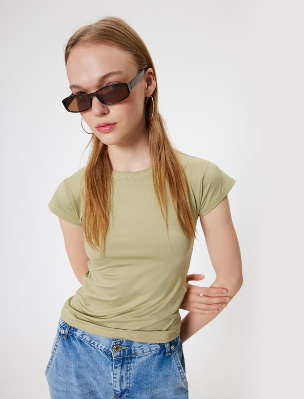 Basic Tişört Bisiklet Yaka Kısa Kap Kol Slim Fit_0