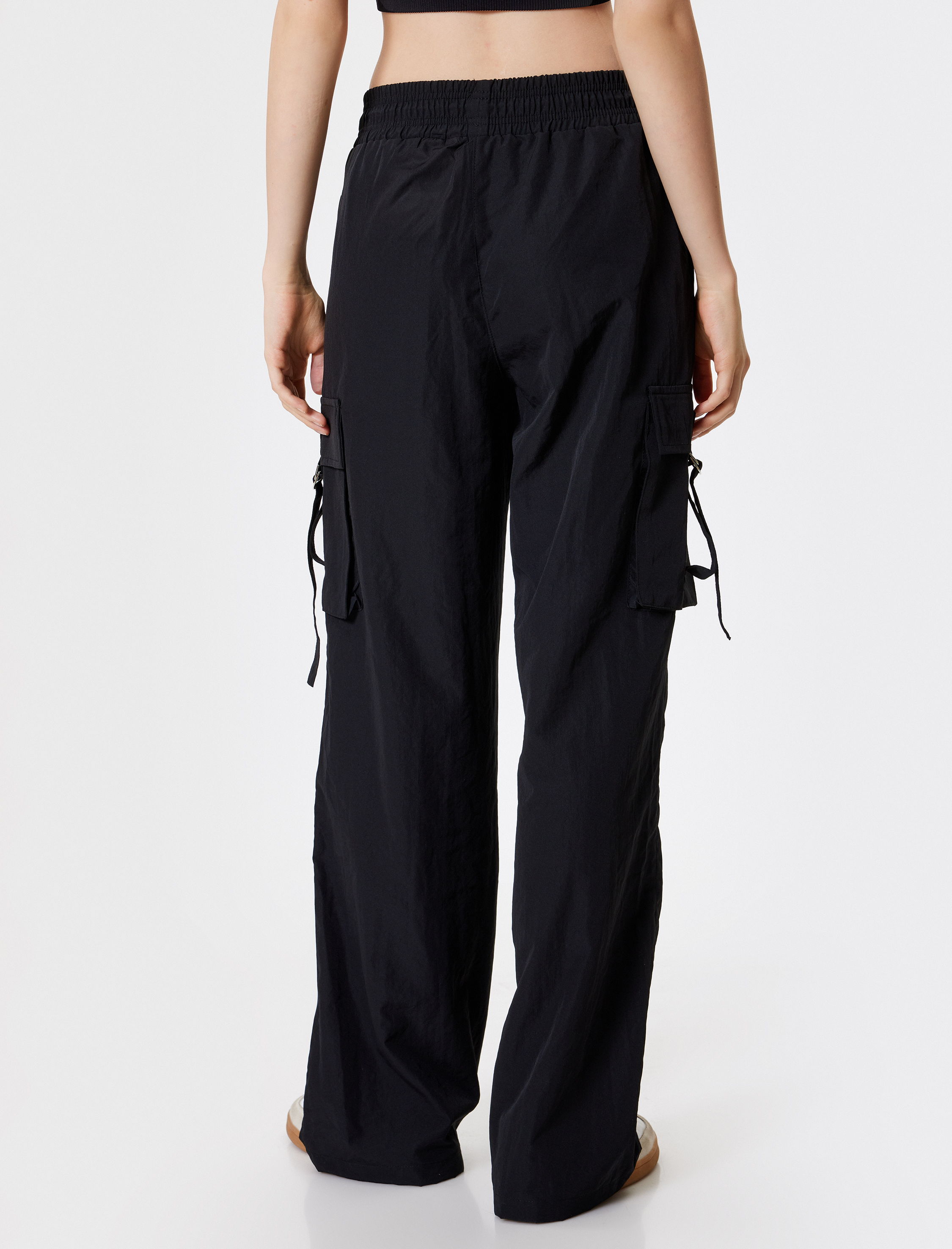   Paraşüt Kargo Eşofman Altı Yüksek Bel Beli Lastikli Cep Detaylı