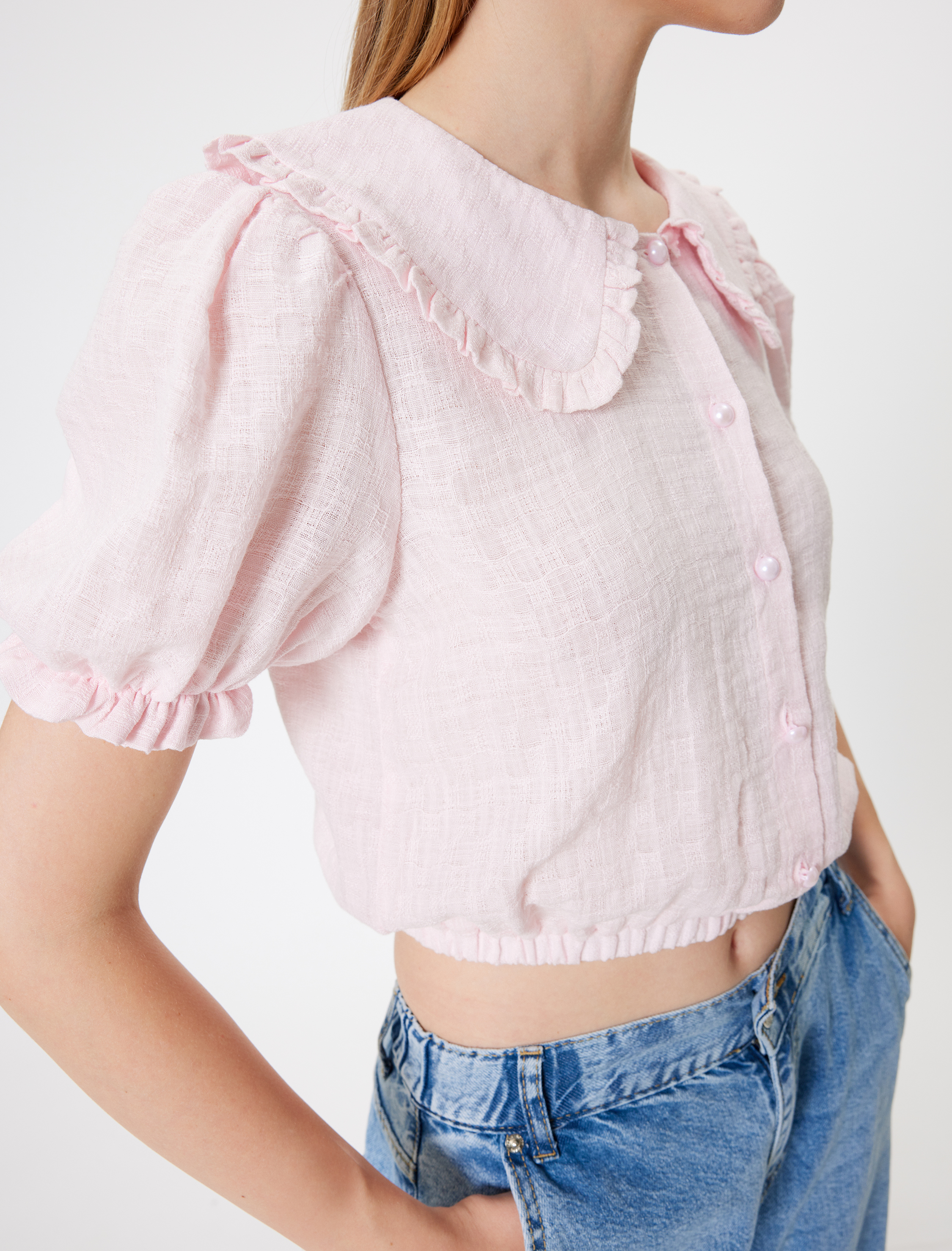   Balon Kol Crop Bluz Geniş Bebe Yaka Düğmeli Pamuklu