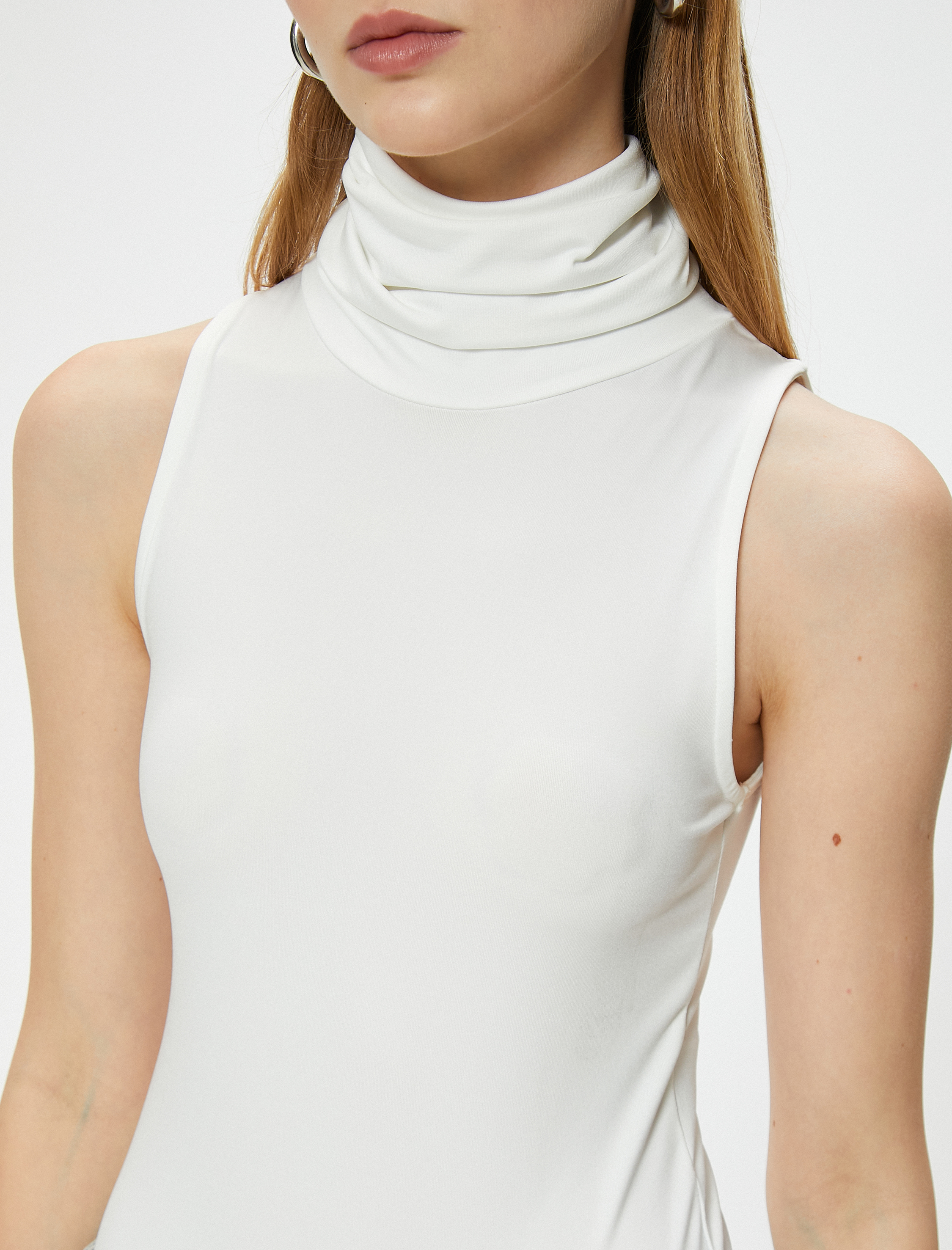 Boğazlı Atlet Kolsuz Slim Fit