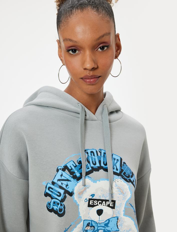  Şardonlu Oversize Kapüşonlu Sweatshirt Ayıcık Temalı Baskılı
