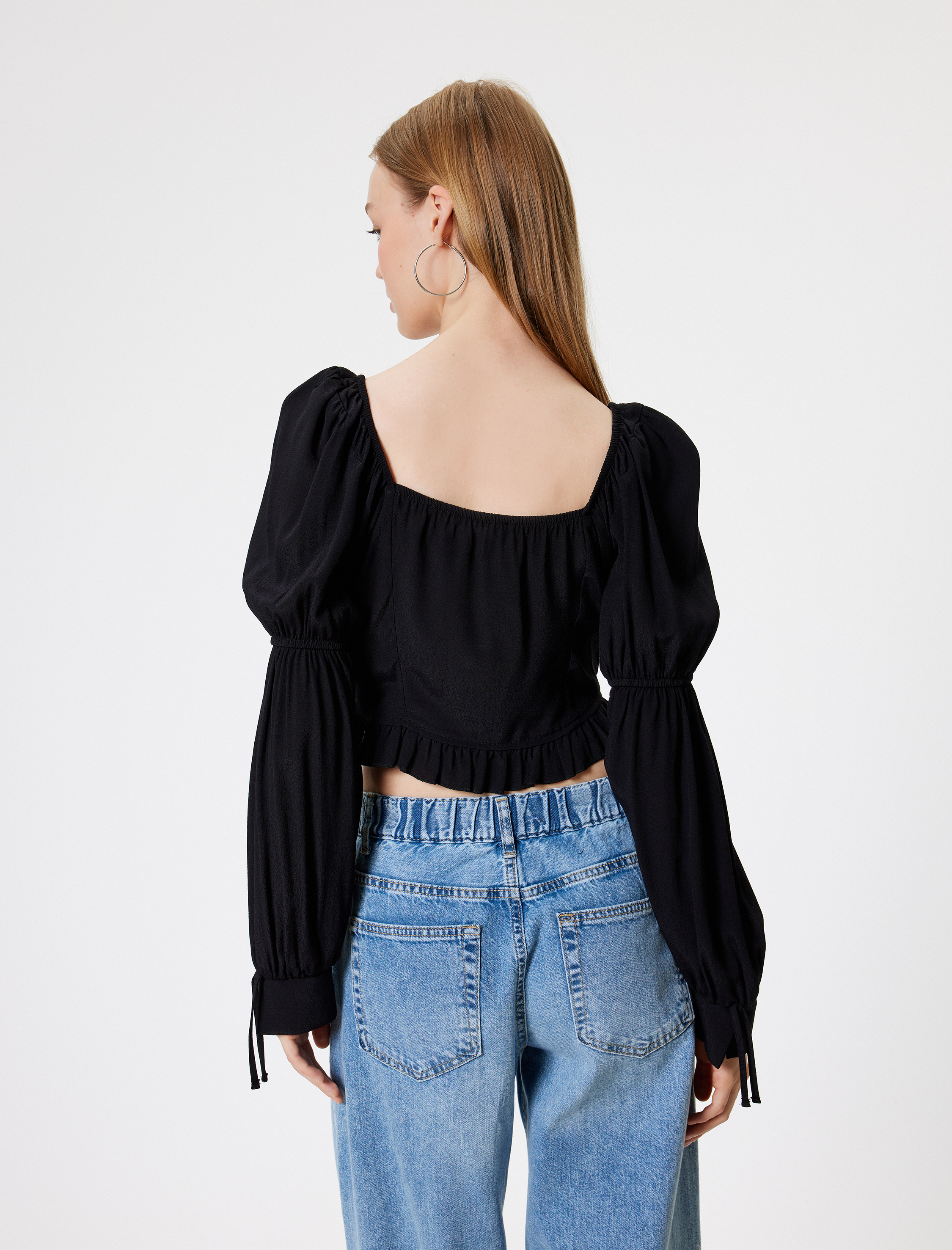   Balon Kol Kare Yaka Crop Bluz Bağlama Detaylı