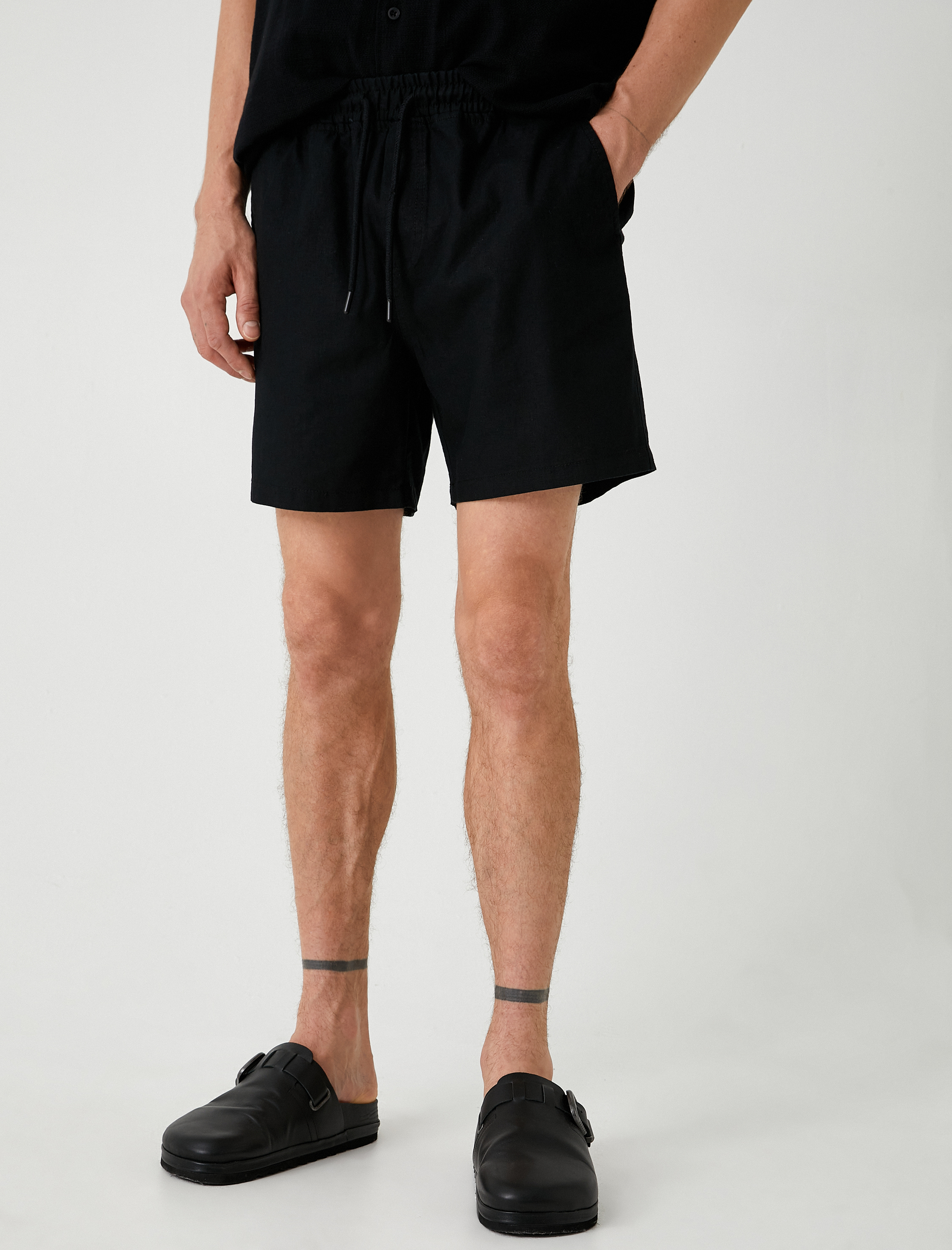 Bermuda Şort Pamuk Keten Karışımlı Beli Bağcıklı Cep Detaylı