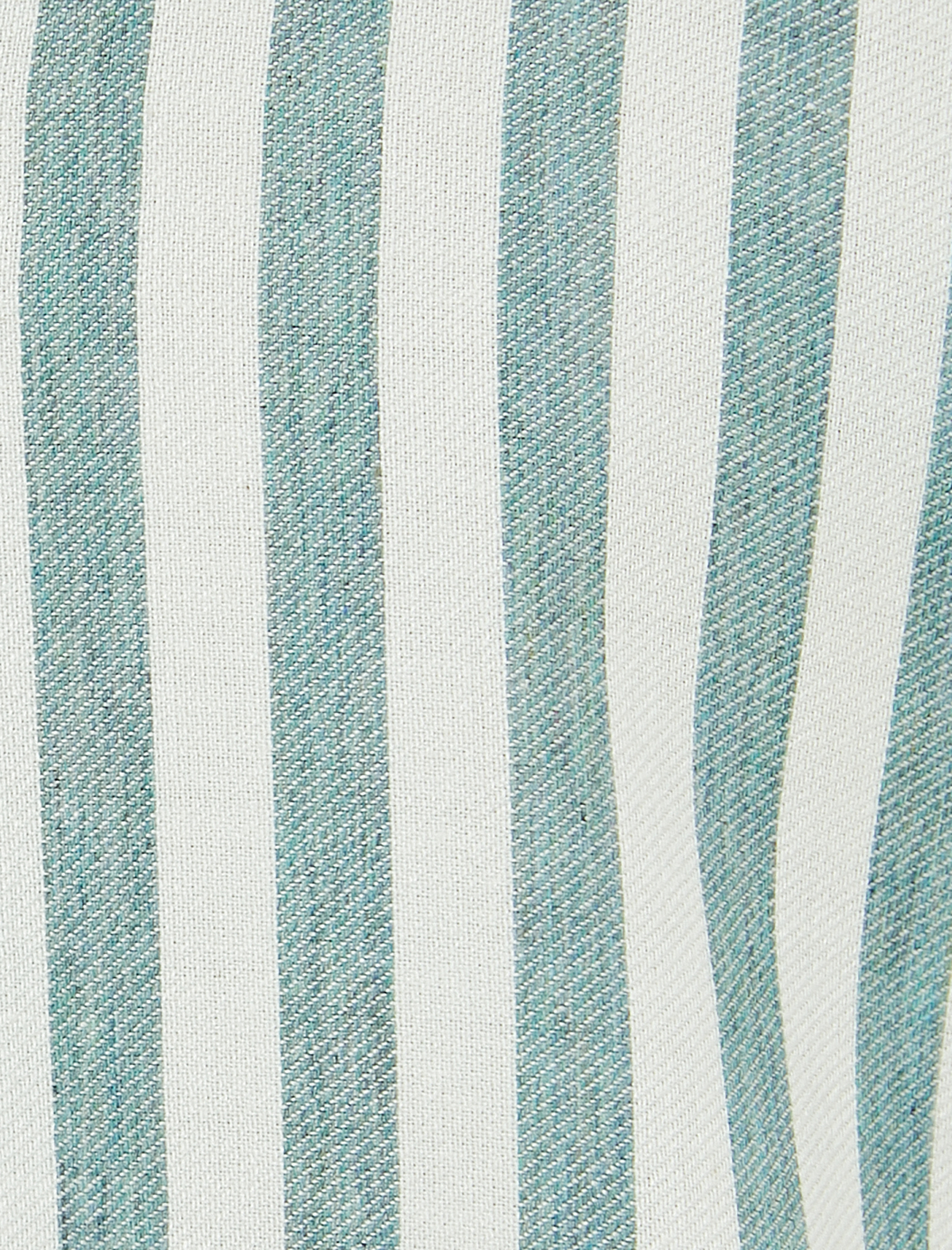 Uzun Kollu Düğmeli Yaka Çizgili Regular Fit Gömlek