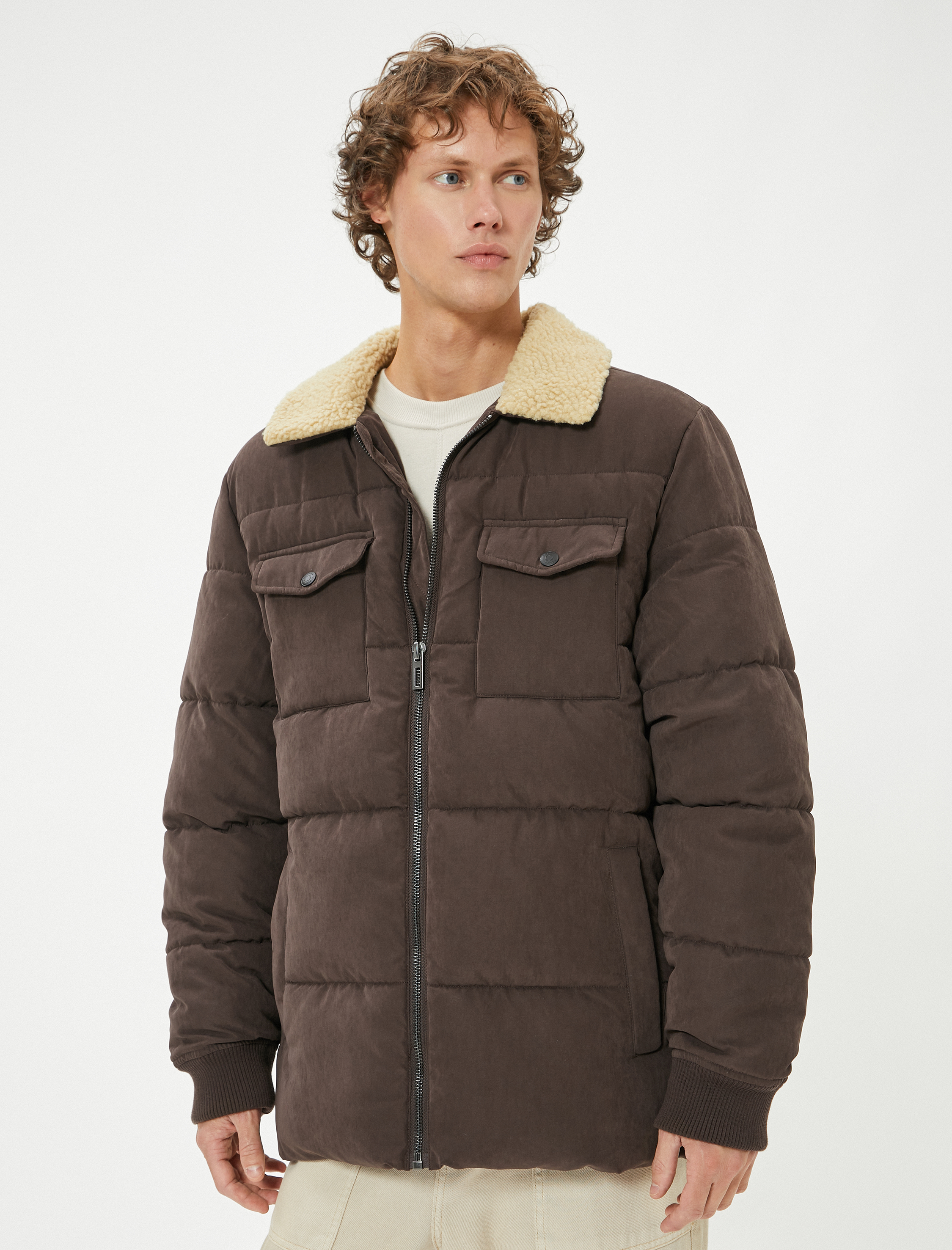   Slim Fit Şişme Mont Peluş Yaka Detaylı Fermuarlı