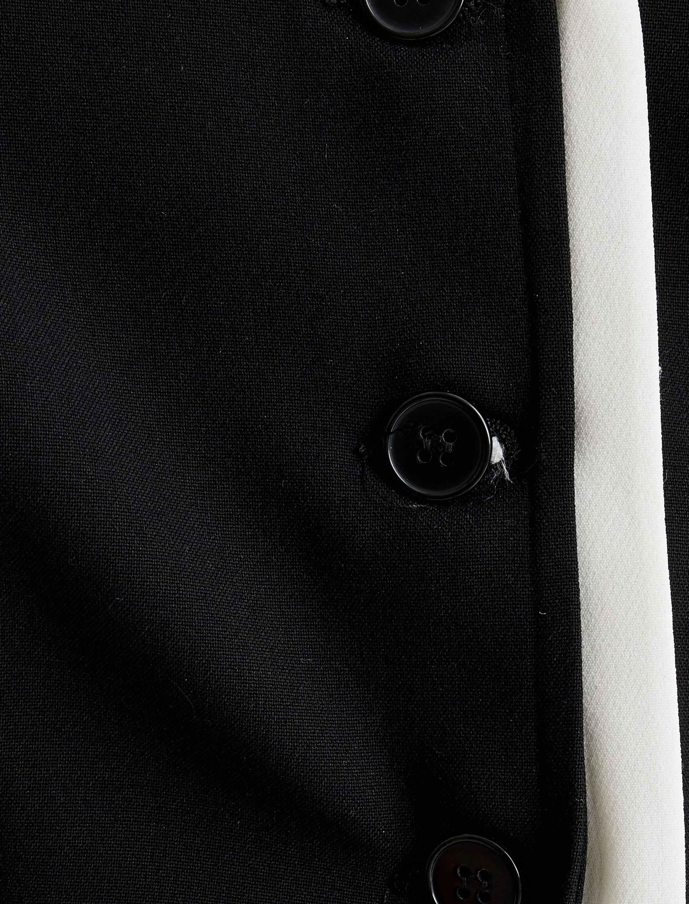 V Yaka Düğmeli Cepli Renk Kontrastlı Yelek