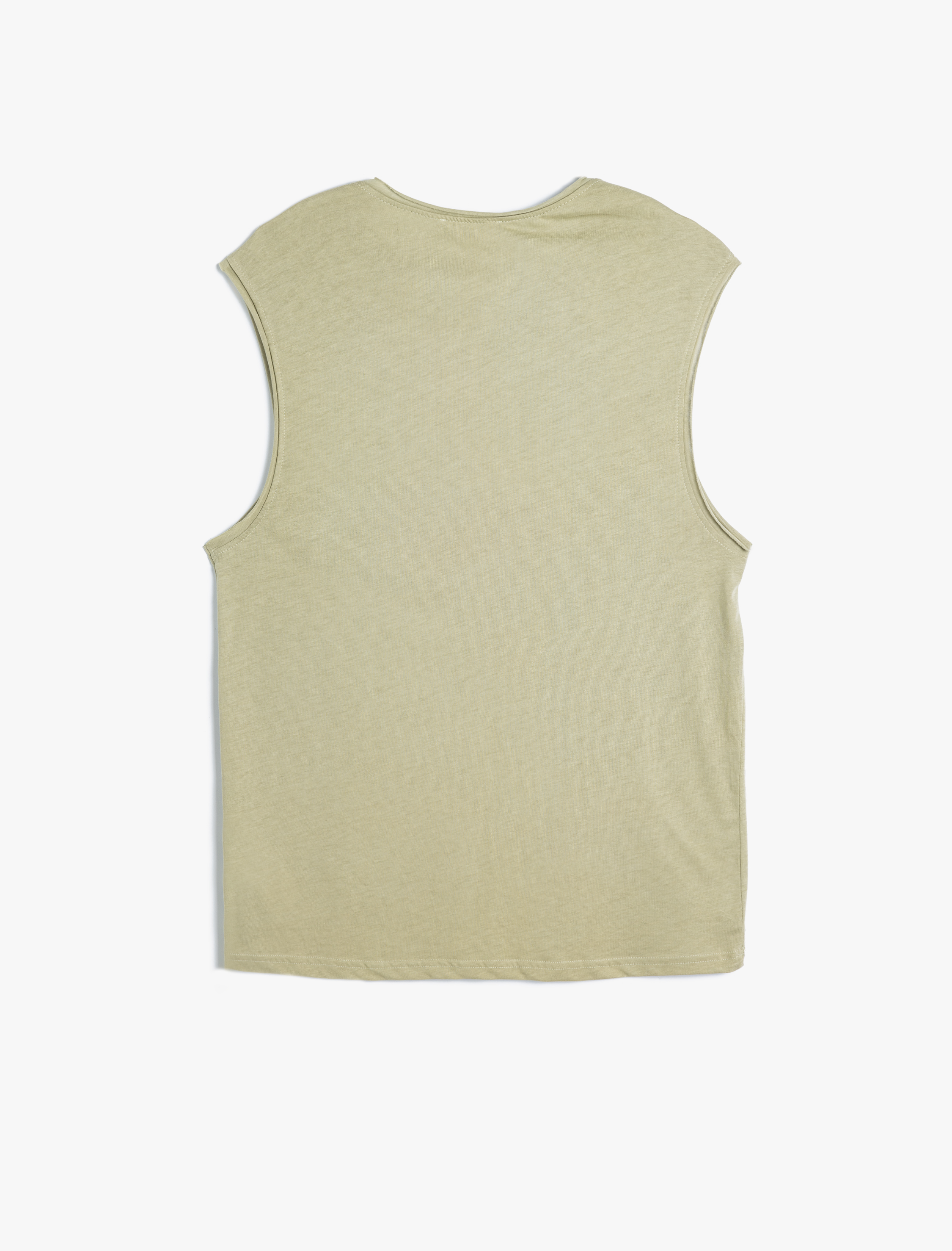   Basic Kolsuz Tişört Oyuk Kol Etiket Detaylı Bisiklet Yaka