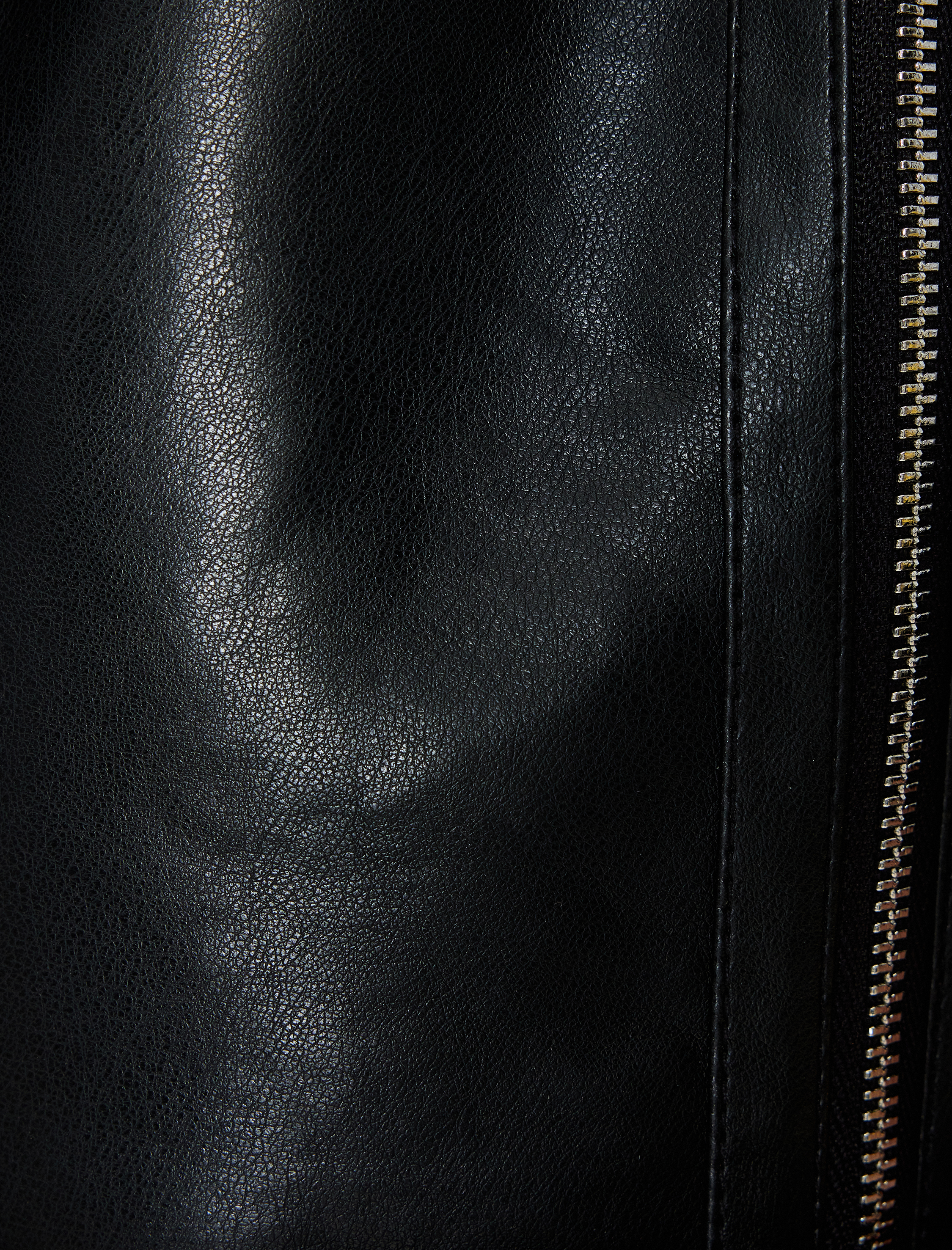 Deri Görünümlü Suni Kürklü Fermuarlı Biker Ceket