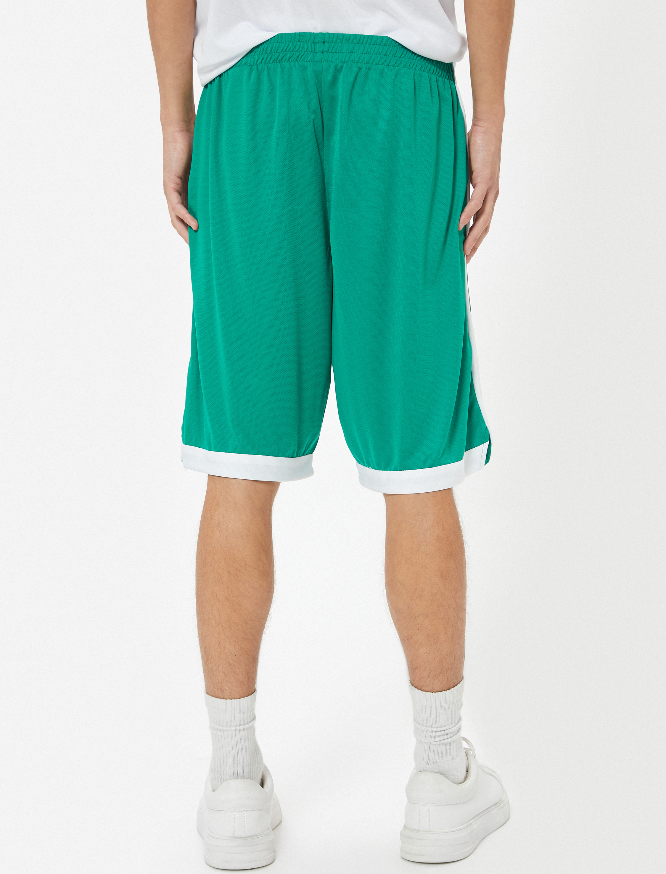 Spor Şort Oversize Beli Lastikli Diz Altı Biyeli