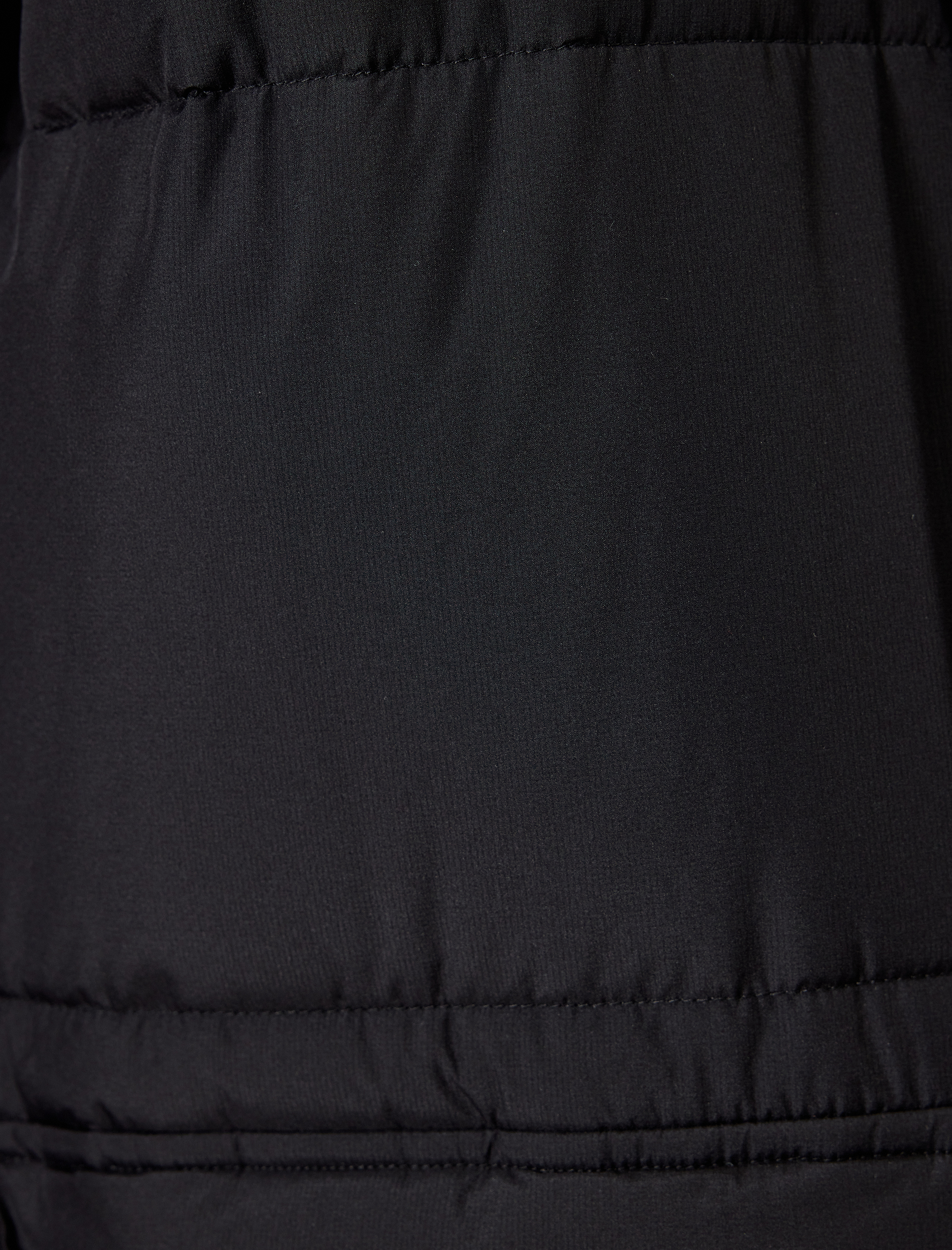 Uzun Şişme Mont Kapüşonlu Cep Detaylı Fermuarlı Çıtçıt Düğmeli Su İtici Kumaş