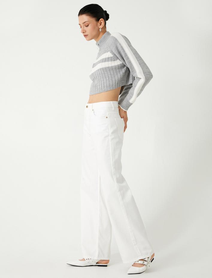  Yarım Fermuarlı Dik Yaka Uzun Kollu Çizgili Crop Kazak