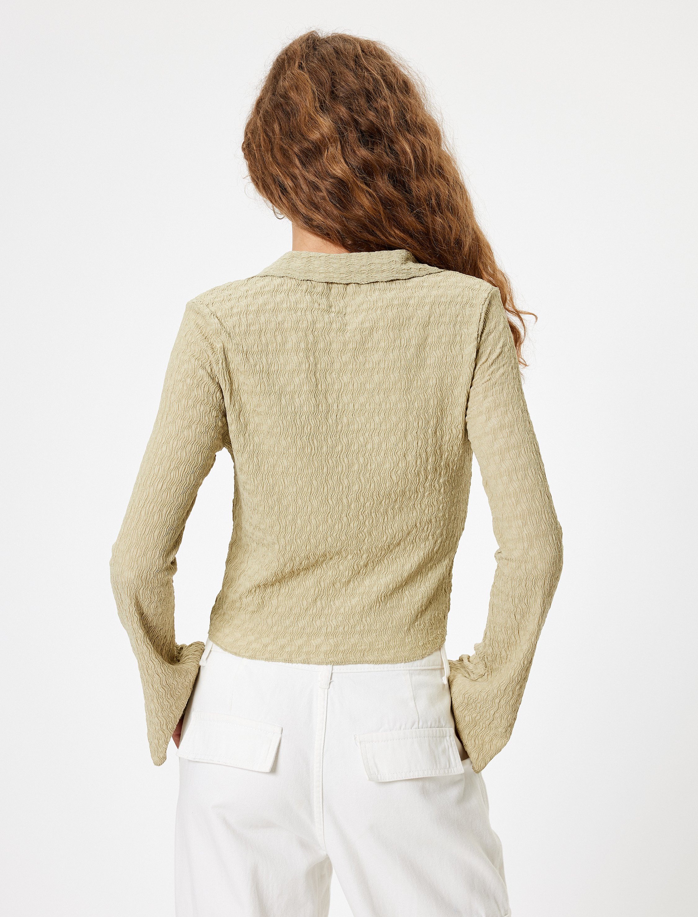   Uzun Kollu Dokulu Düğmeli Gömlek Yaka Tişört Bürümcük