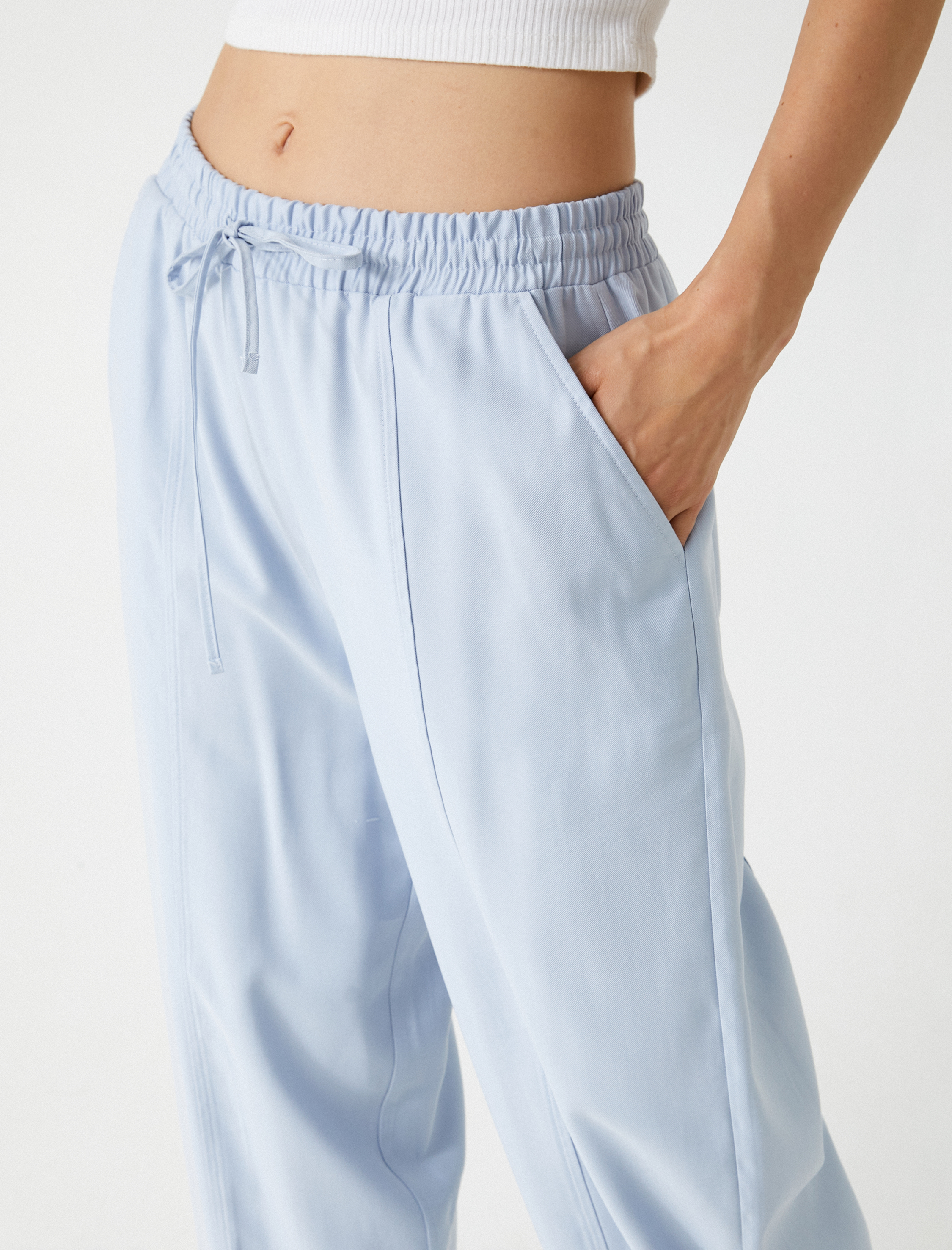   Havuç Kesim Pantolon Cepli Beli Bağlamalı Viskon