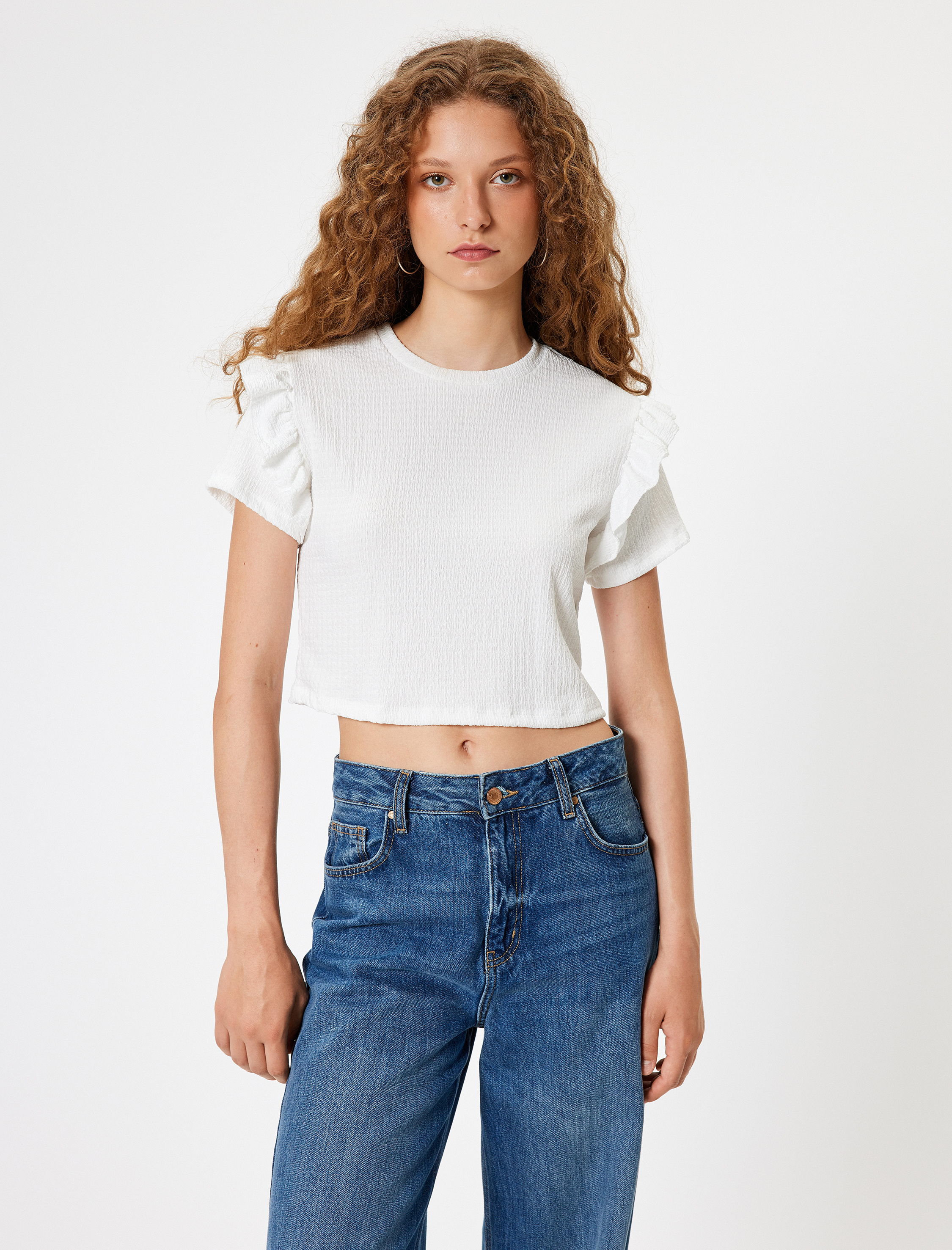   Bisiklet Yaka Tişört Fırfır Detaylı Kelebek Kol Dokulu Bürümcük