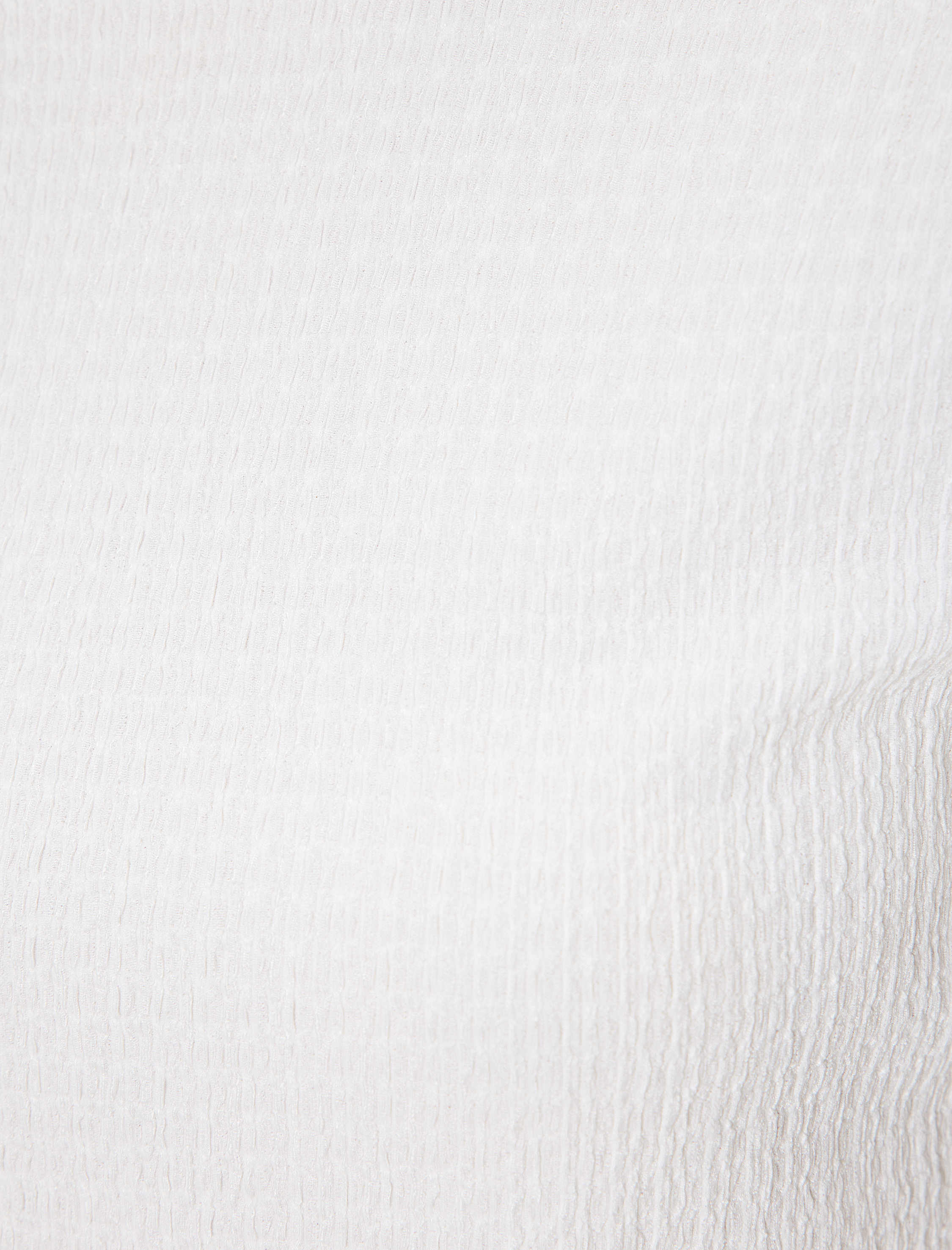   Bisiklet Yaka Tişört Fırfır Detaylı Kelebek Kol Dokulu Bürümcük