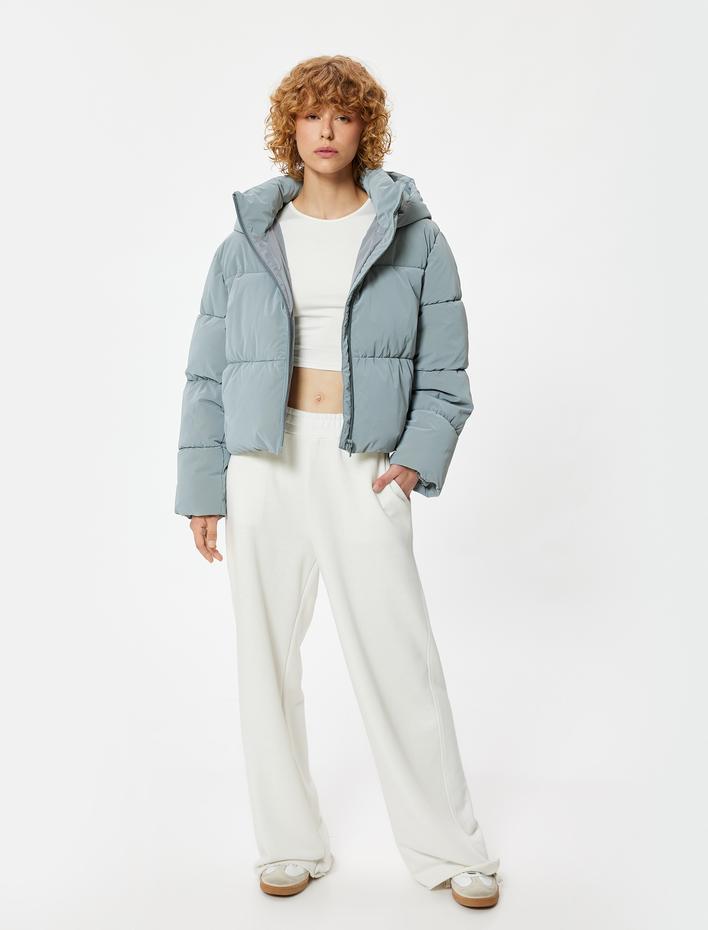  Şişme Mont Kapitone Kapüşonlu Fermuarlı Cep Detaylı Su İtici Kumaş