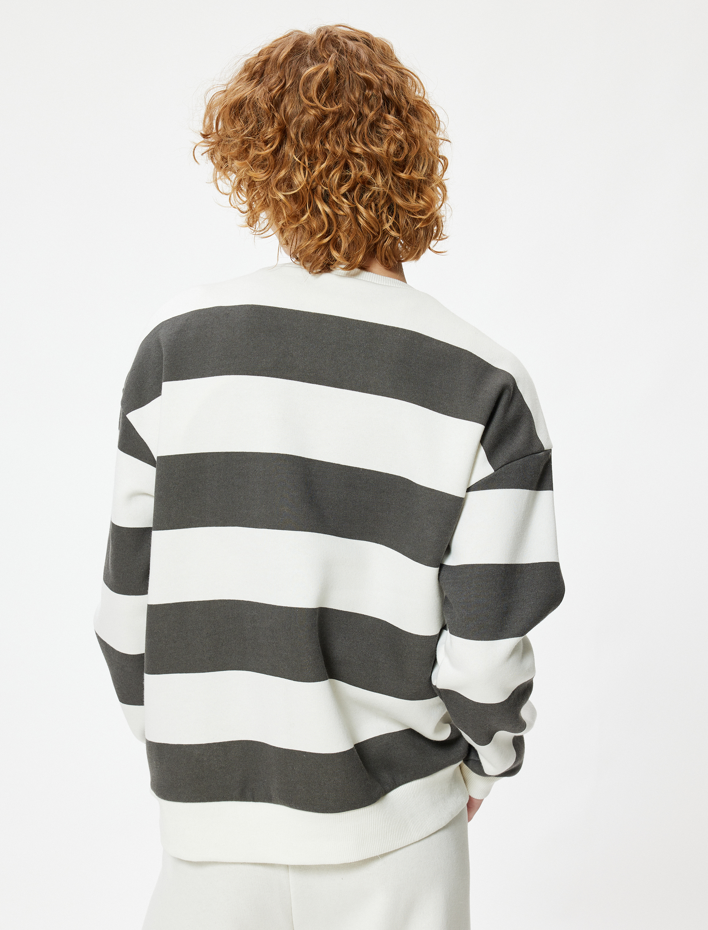   Şardonlu Oversize Sweatshirt Bisiklet Yaka Uzun Kollu Renk Bloklu