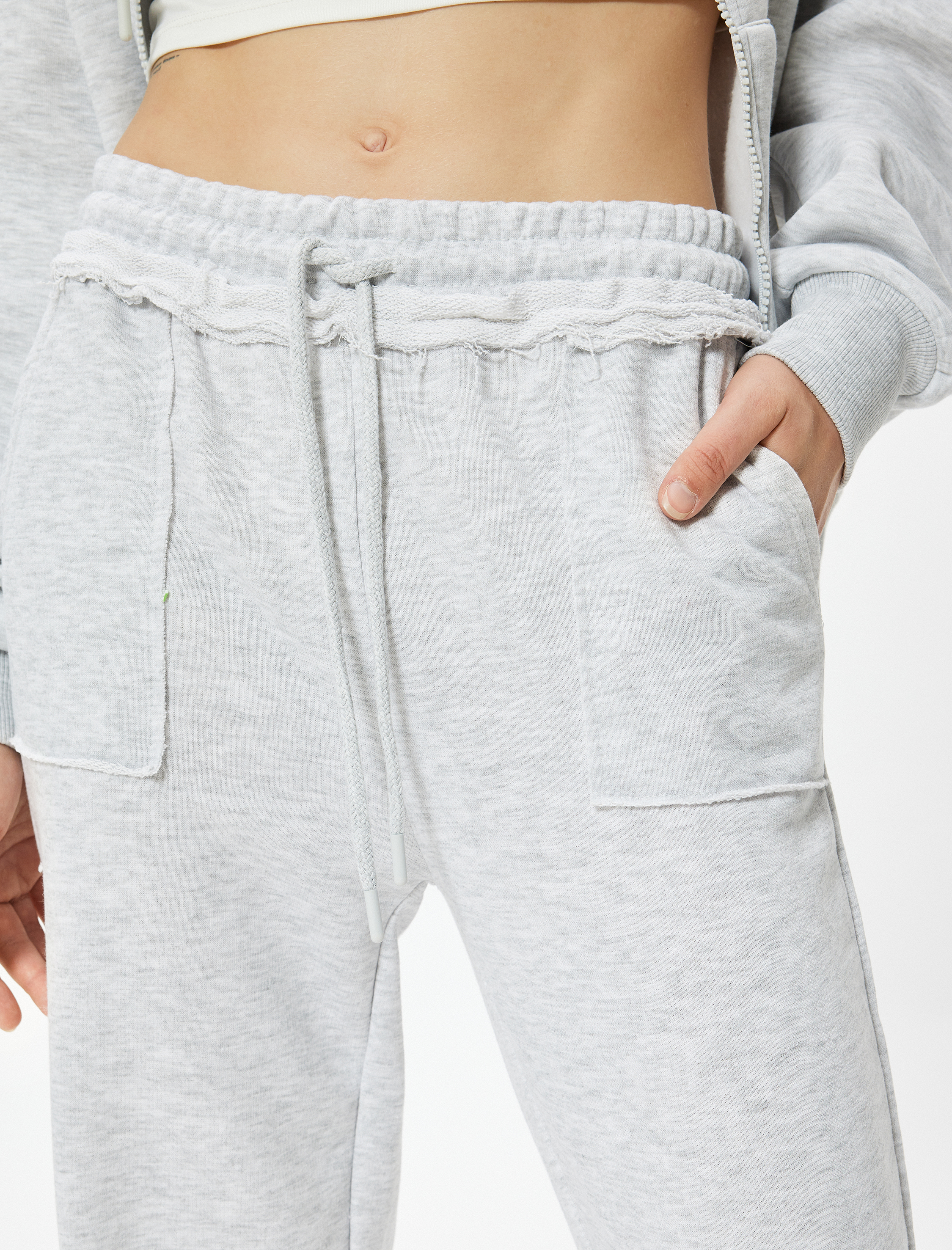   Oversize Eşofman Altı Bol Paça Beli Bağcıklı Fırfır Detaylı