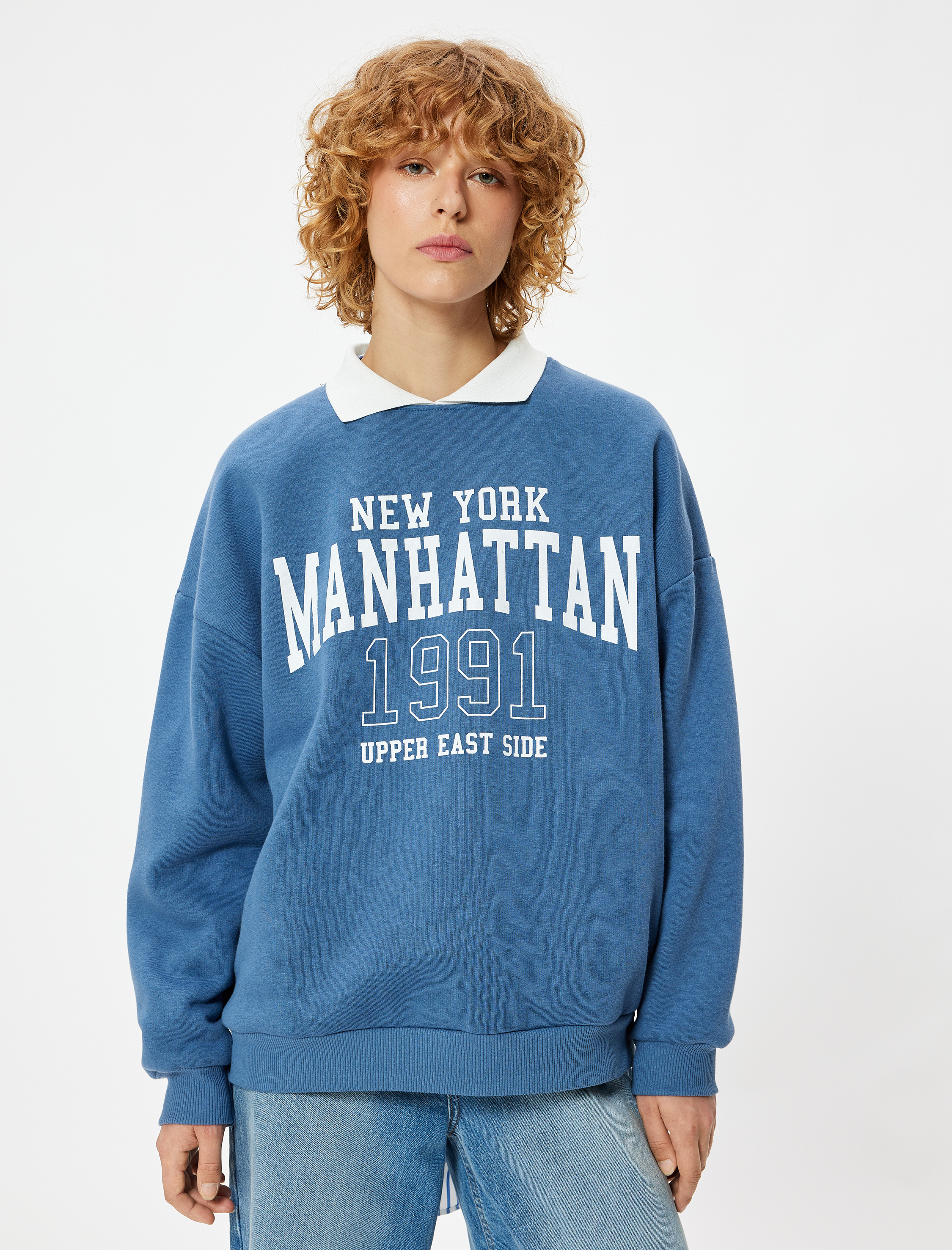   Şardonlu Polo Yaka Sweatshirt Kolej Baskılı Uzun Kollu