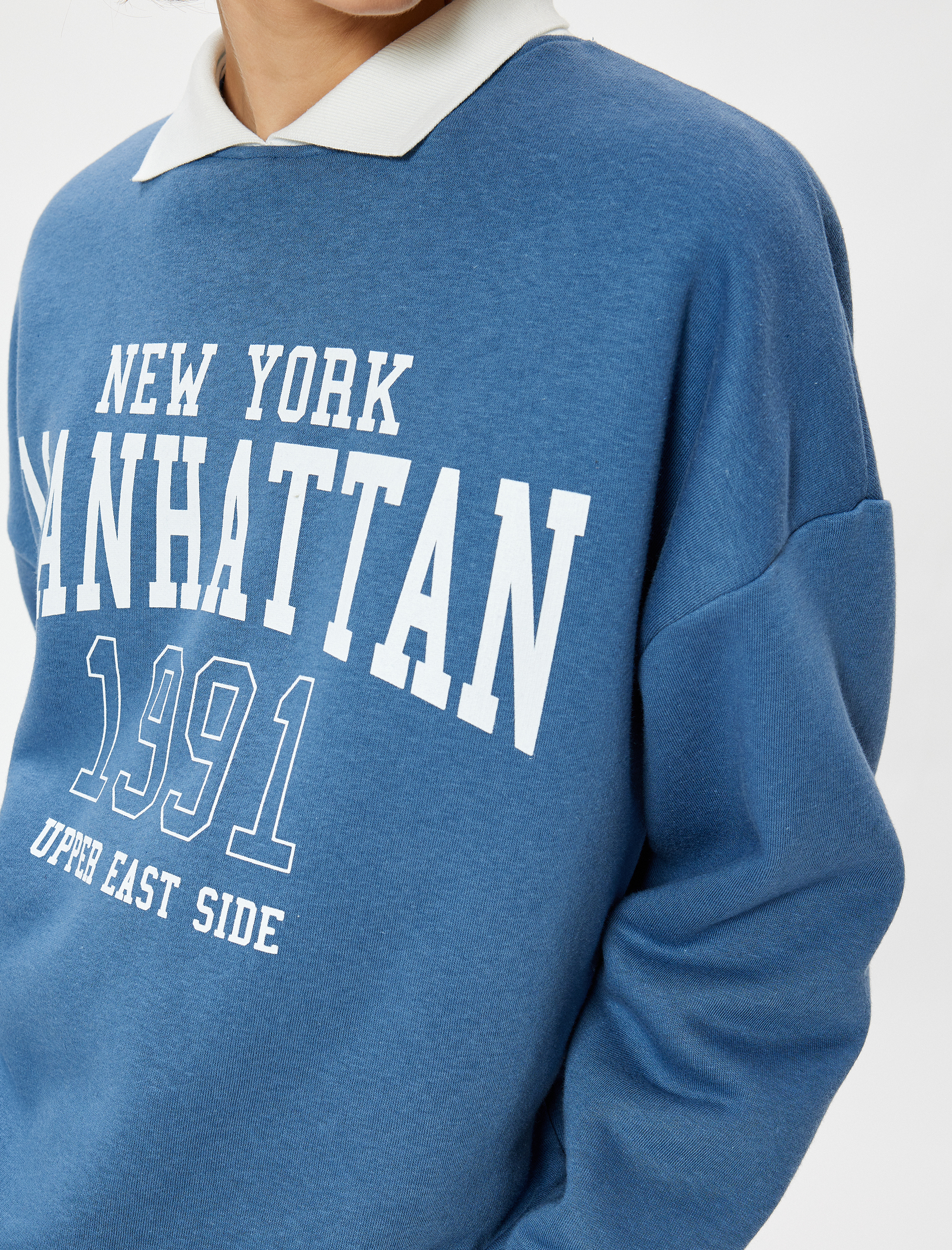   Şardonlu Polo Yaka Sweatshirt Kolej Baskılı Uzun Kollu