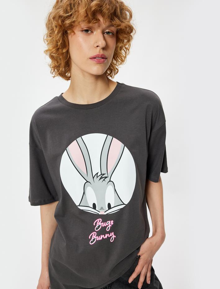  Bugs Bunny Oversize Tişört Arkası Baskılı Bisiklet Yaka Kısa Kollu Lisanslı