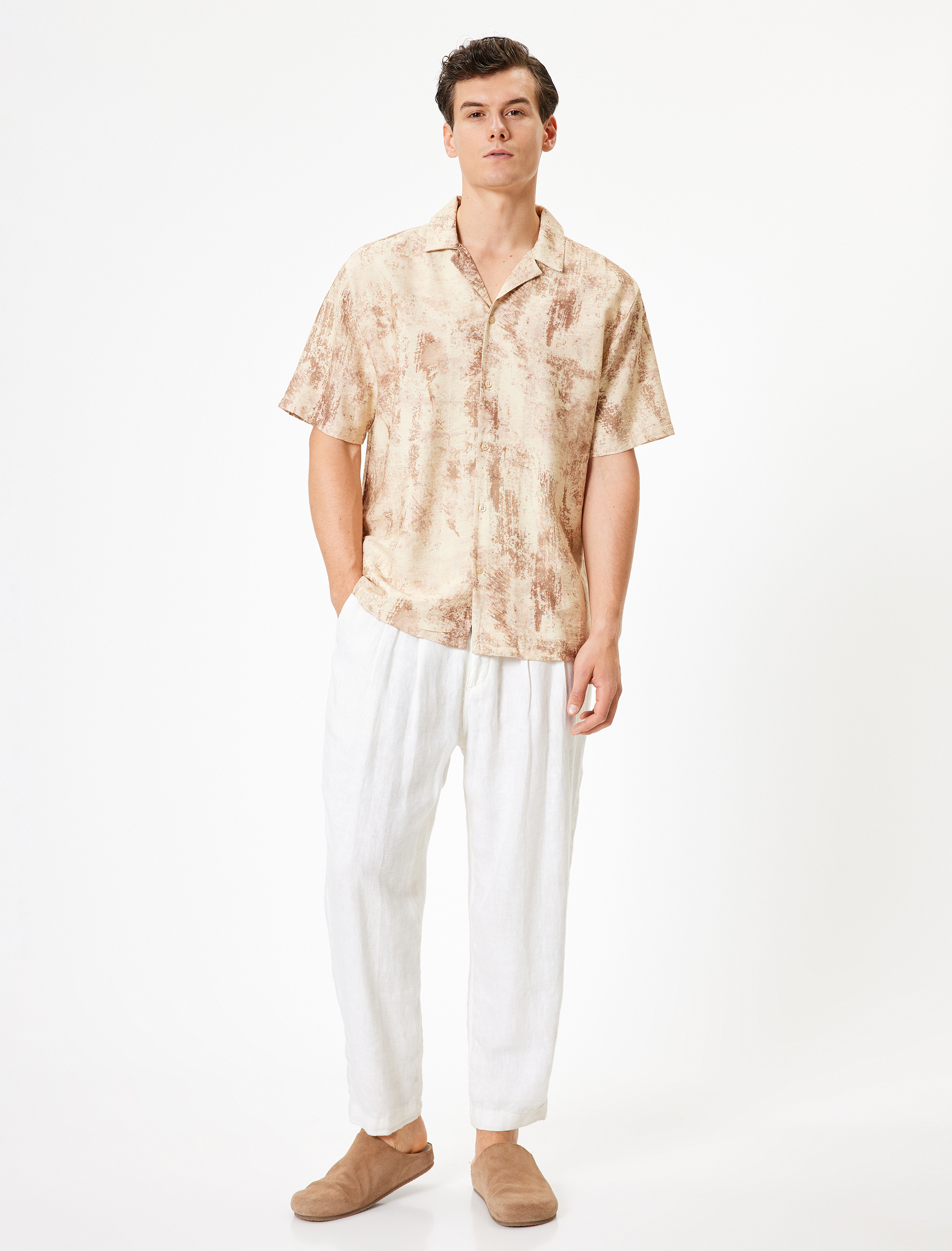   Desenli Gömlek Kısa Kollu Düğmeli Devrik Yaka Regular Fit