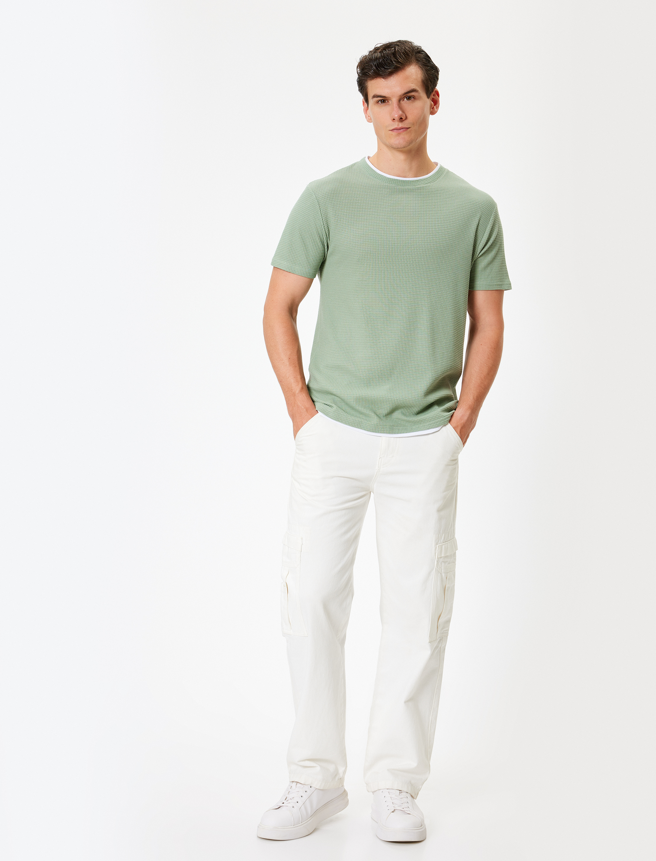   Kısa Kollu Pamuk Karışımlı Bisiklet Yaka Dokulu Slim Fit Tişört