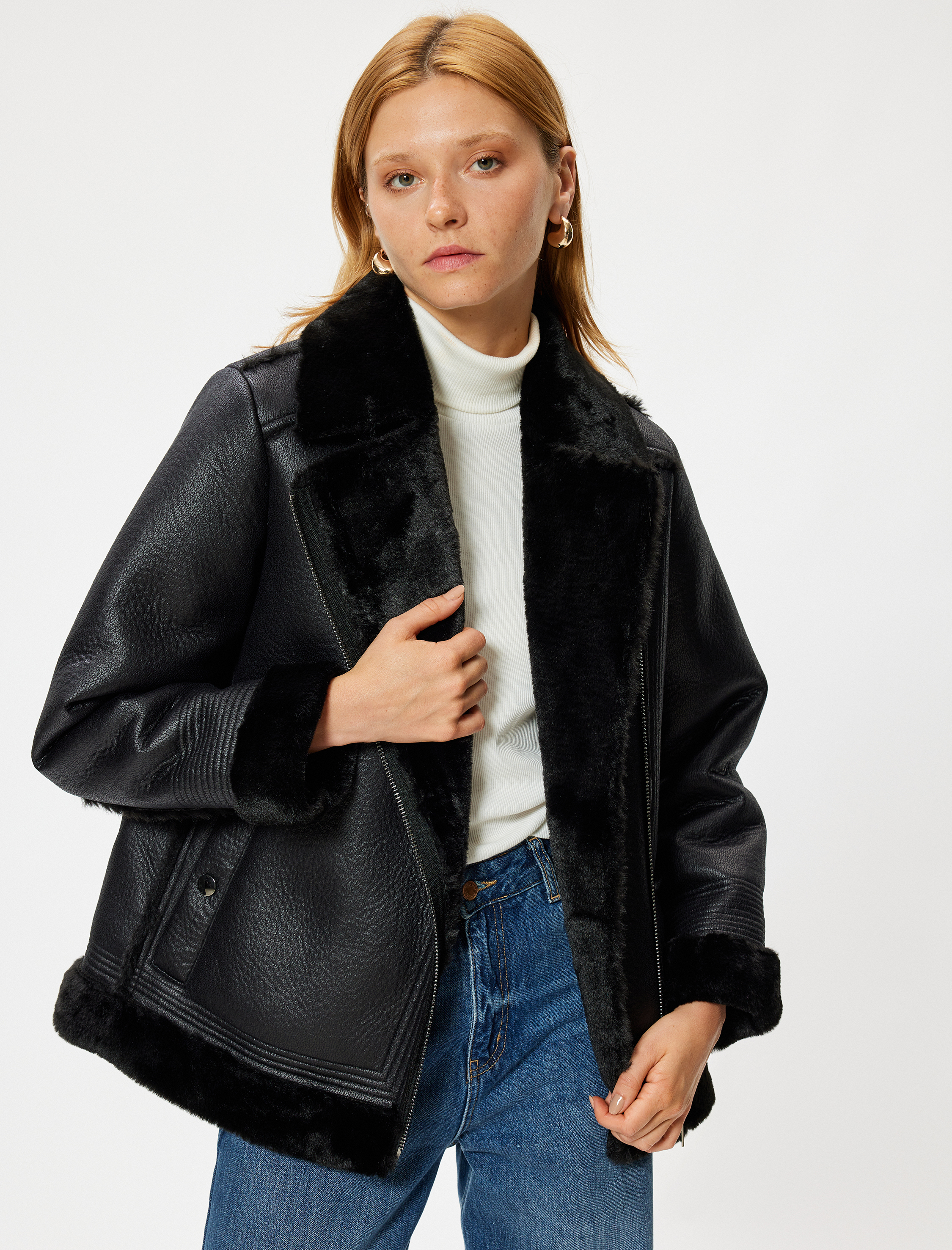   Fermuarlı Cepli Rahat Kalıp Yakası Suni Kürk Detaylı Suni Deri Biker Ceket