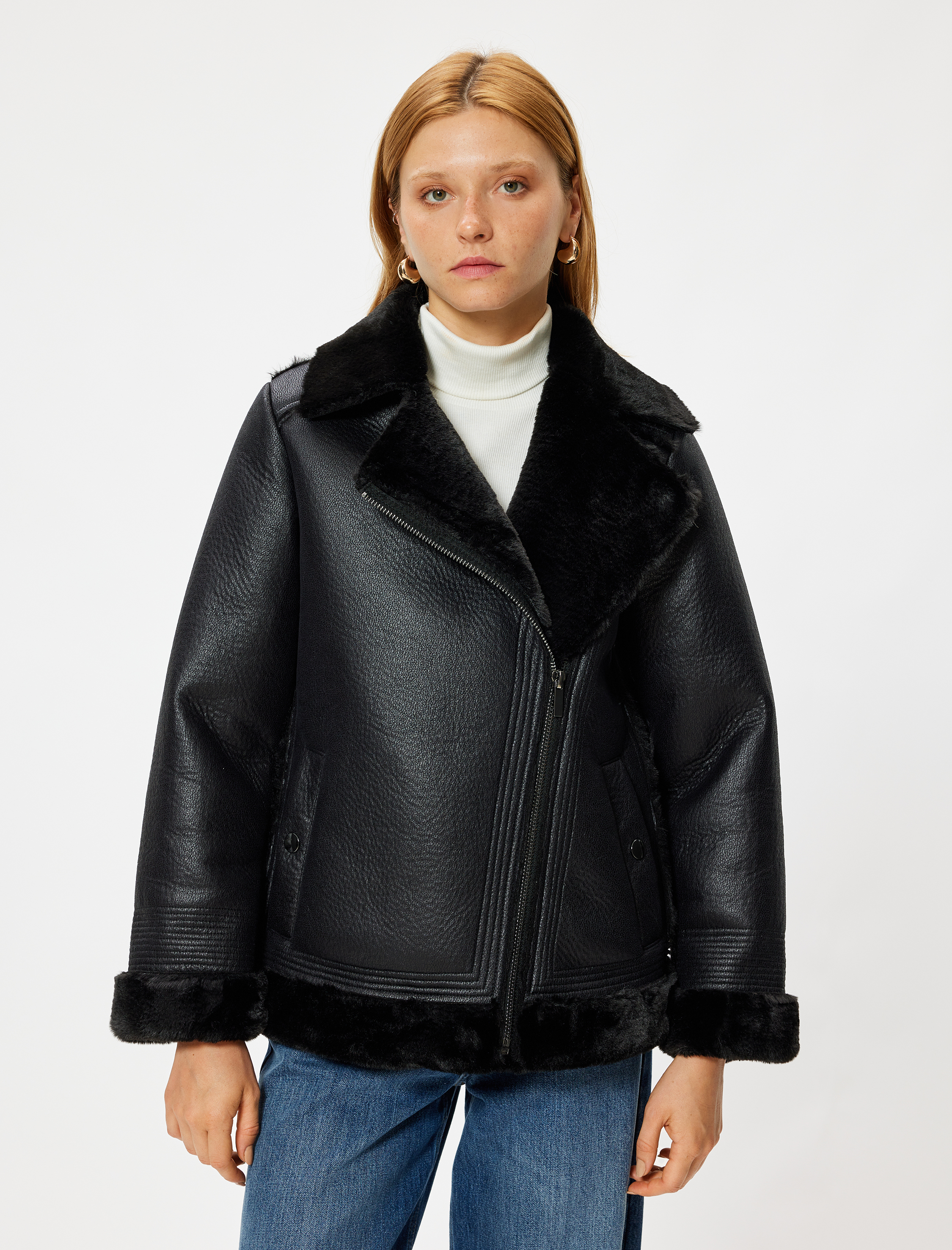   Fermuarlı Cepli Rahat Kalıp Yakası Suni Kürk Detaylı Suni Deri Biker Ceket